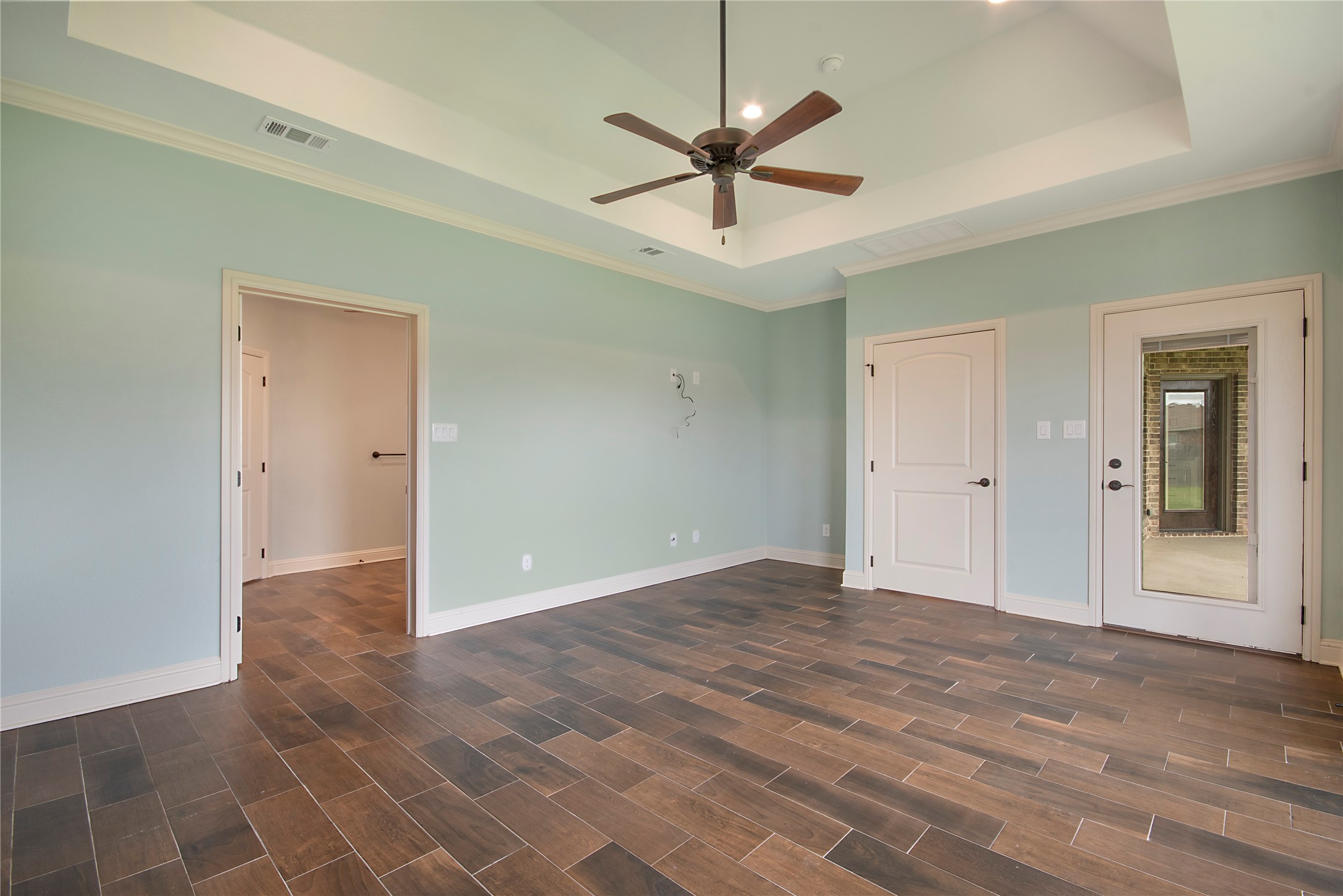 114 Oak Springs Loop