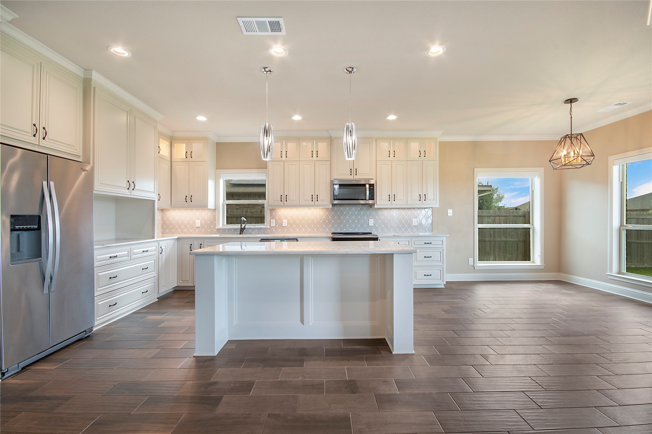 114 Oak Springs Loop
