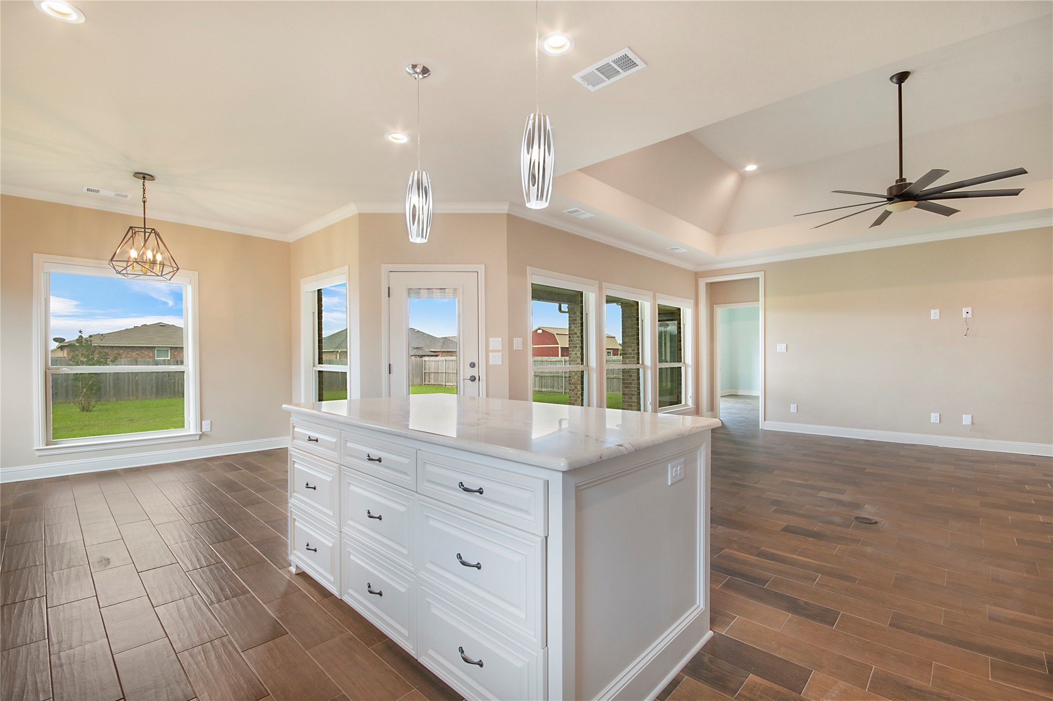 114 Oak Springs Loop