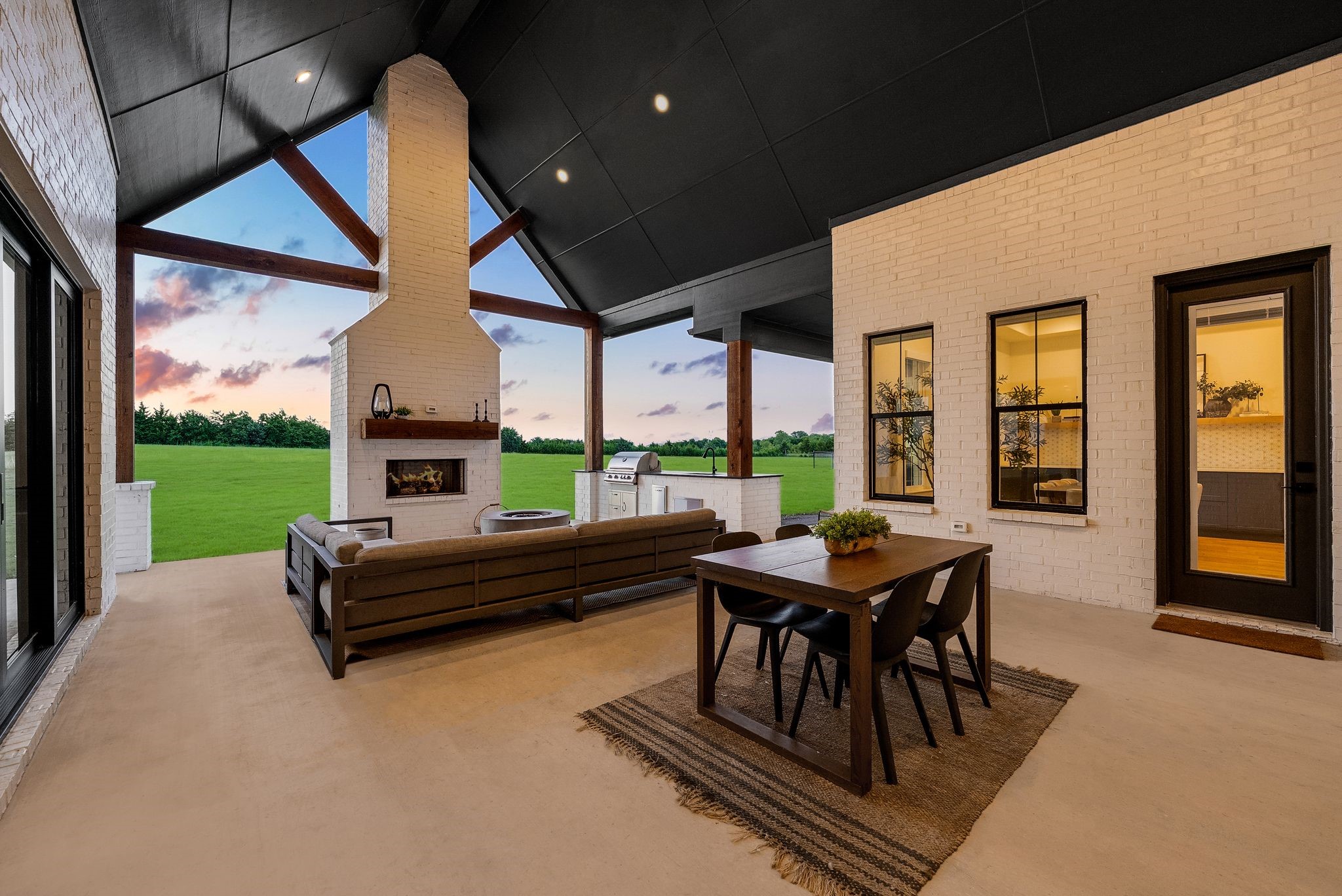 6546 County Road 1103