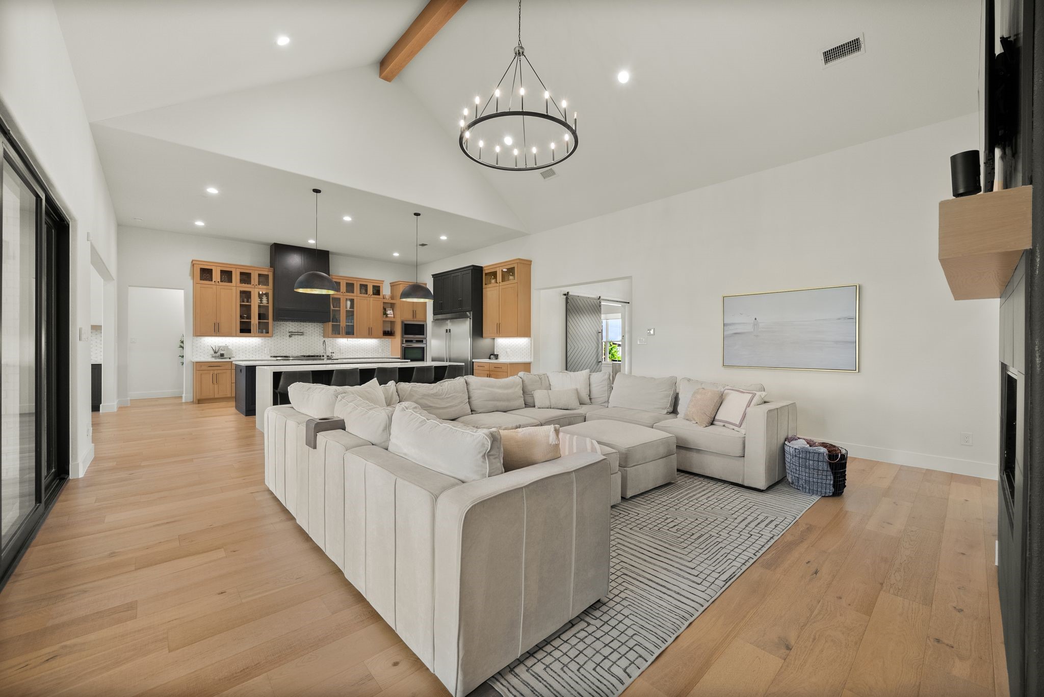 6546 County Road 1103