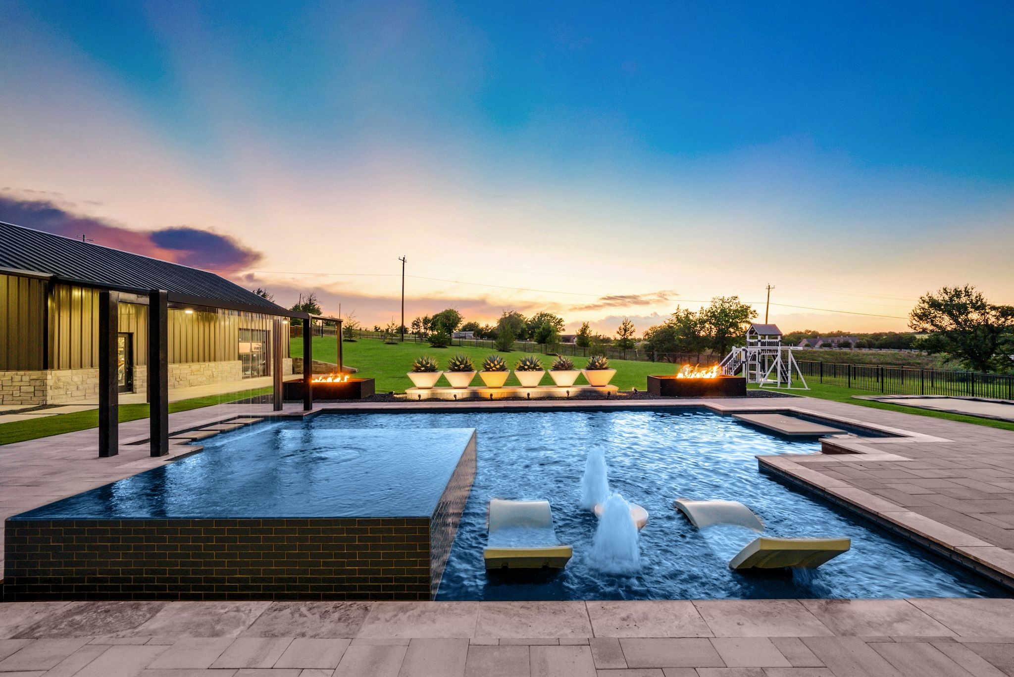 1414 Tucker Place
