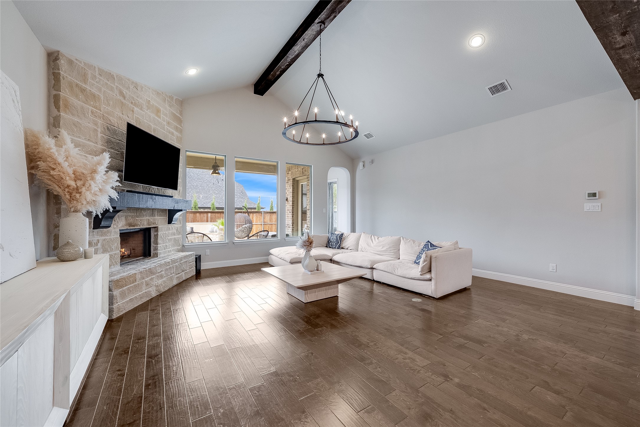 1734 Ellington Drive