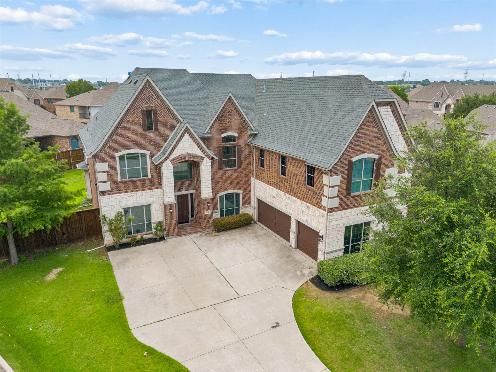 4136 Choctaw Drive