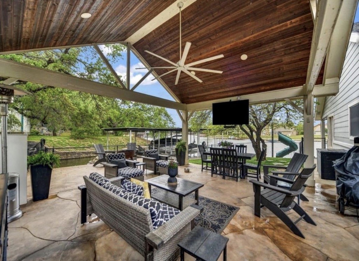 608 Casas Del Norte Court