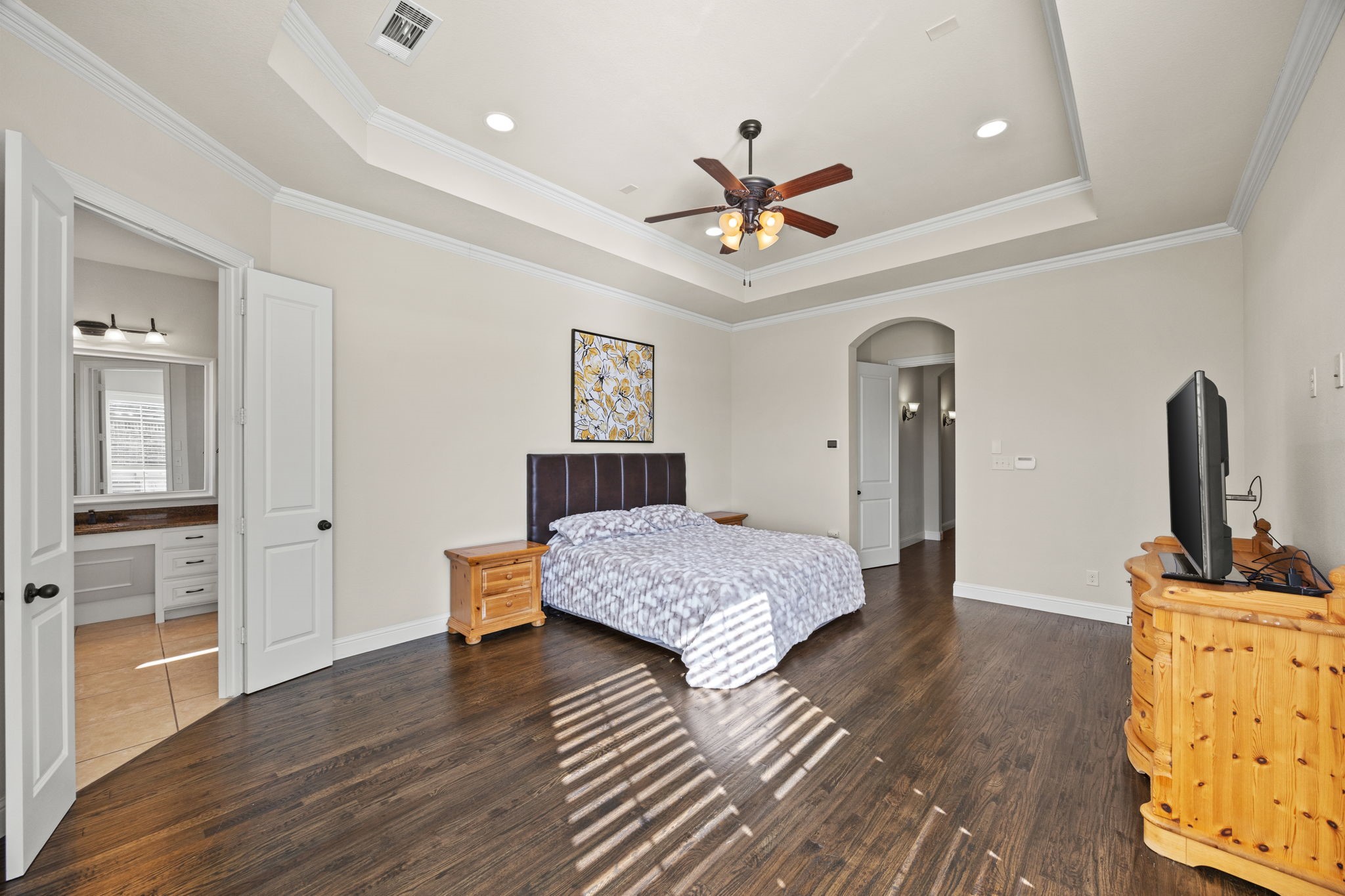 800 Yasmin Court