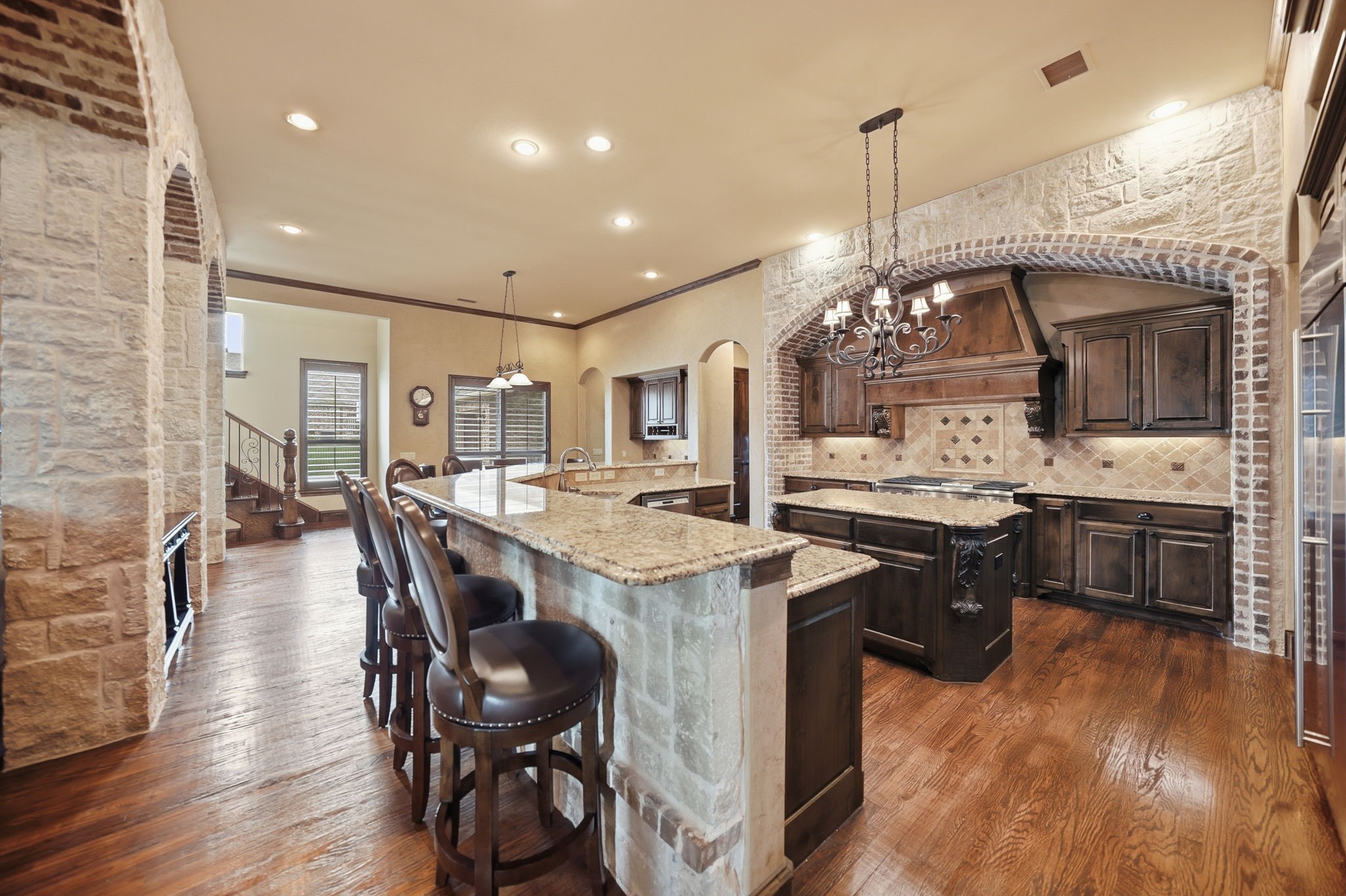 1061 Kingsbridge Lane