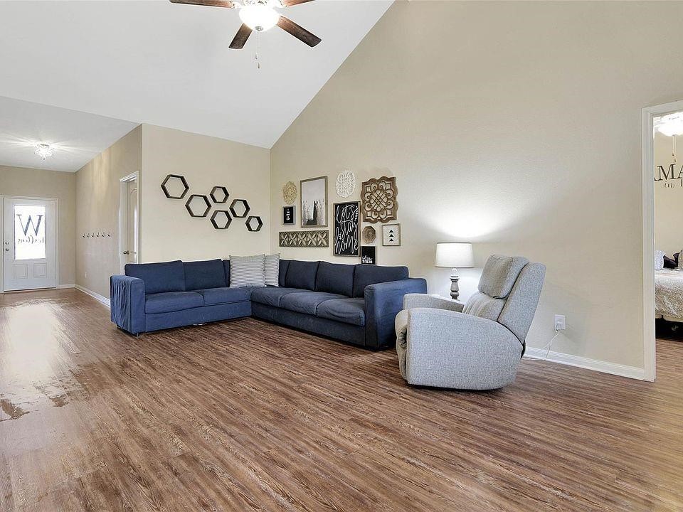3004 Parker Road