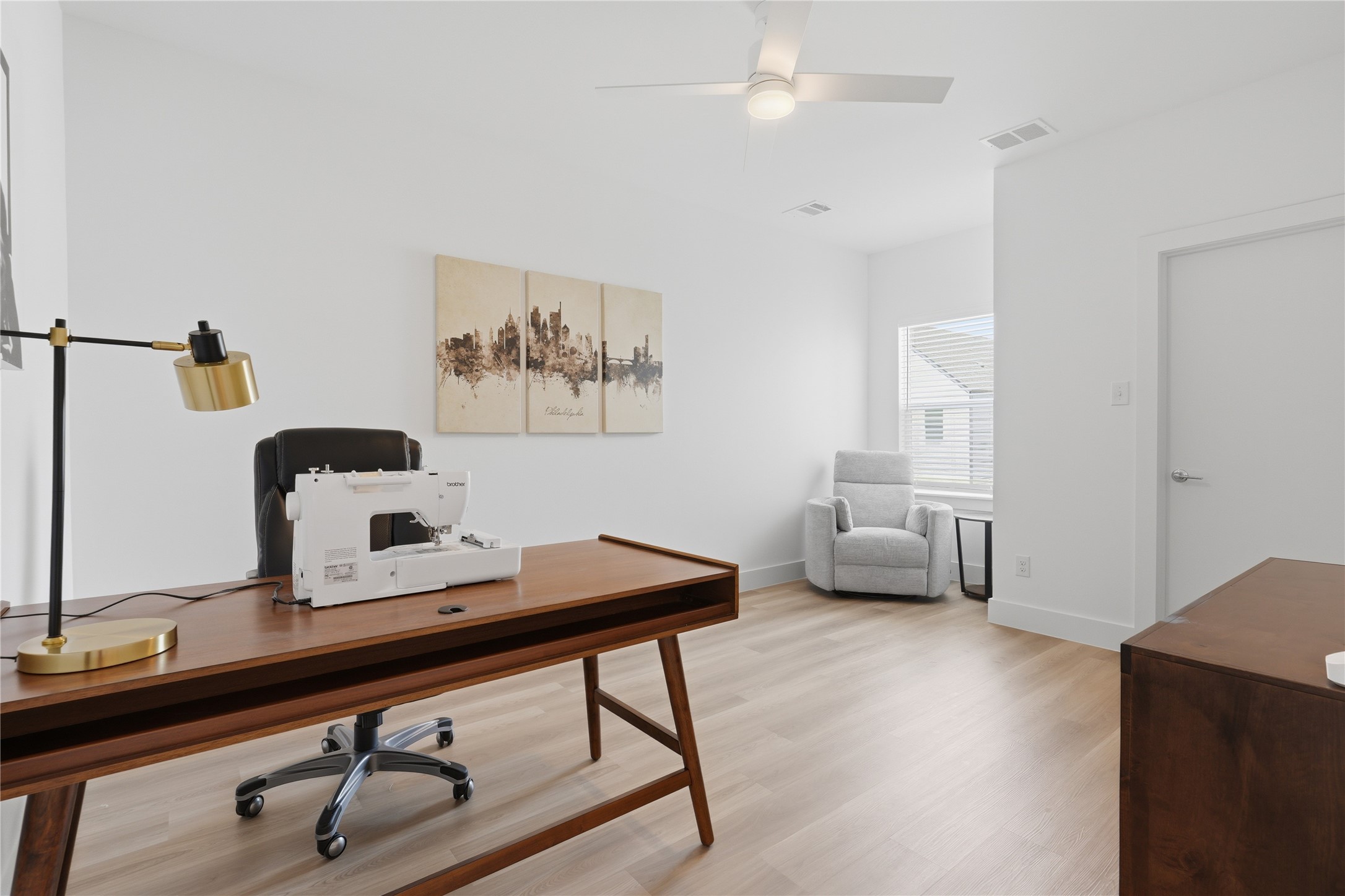 11637 Liberty Commons
