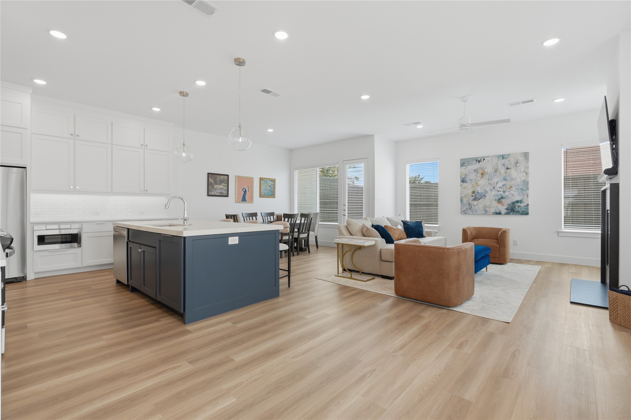 11637 Liberty Commons