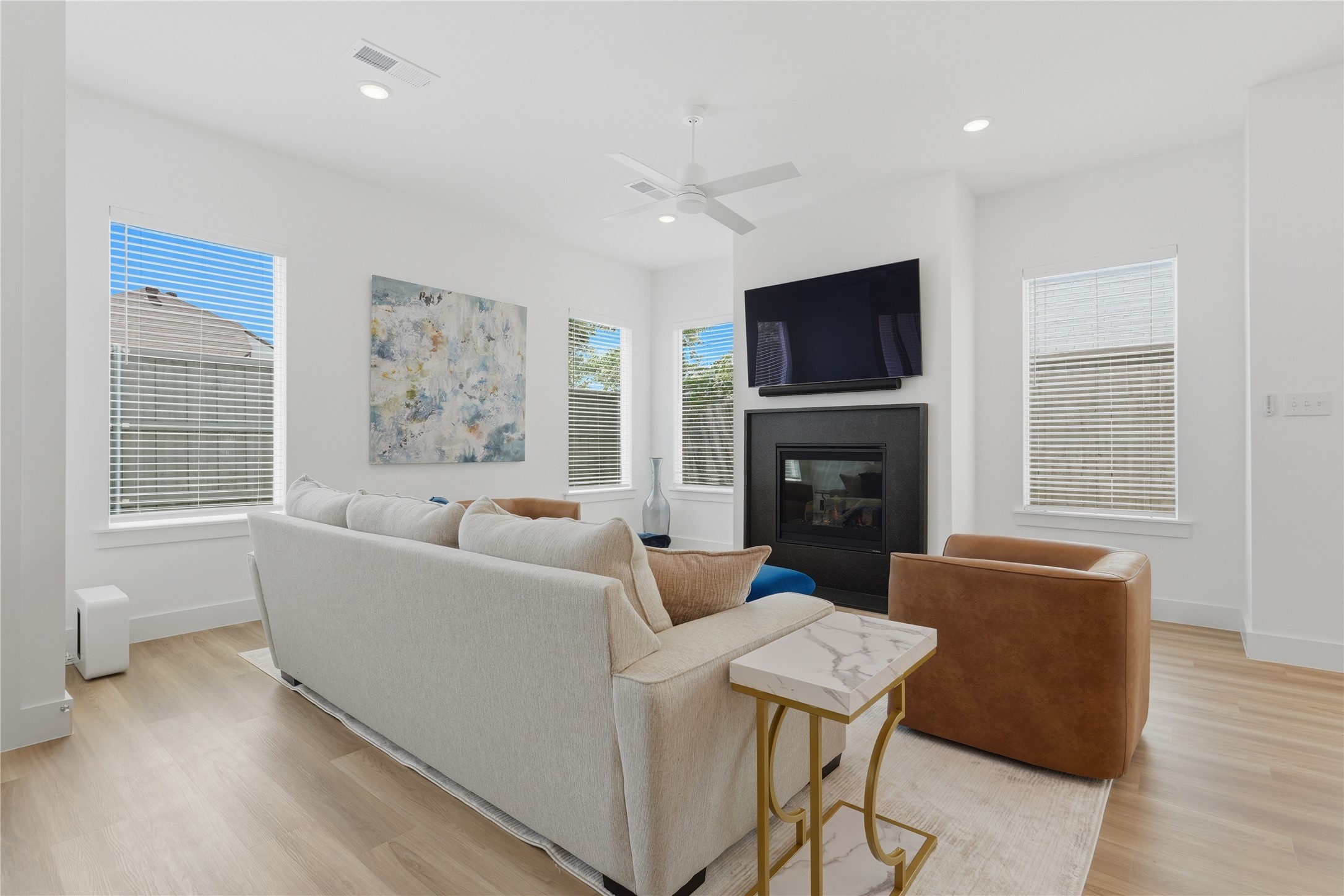 11637 Liberty Commons