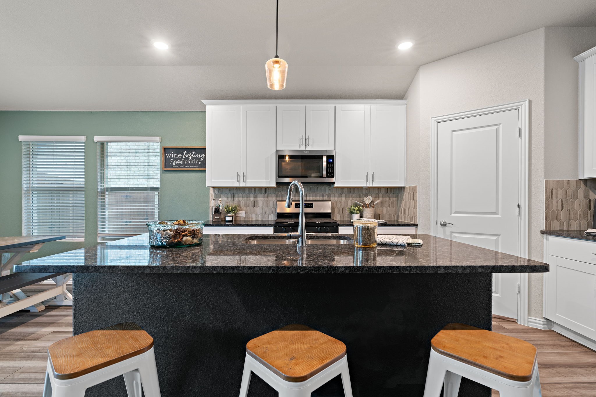 3112 Kingsgarden Road