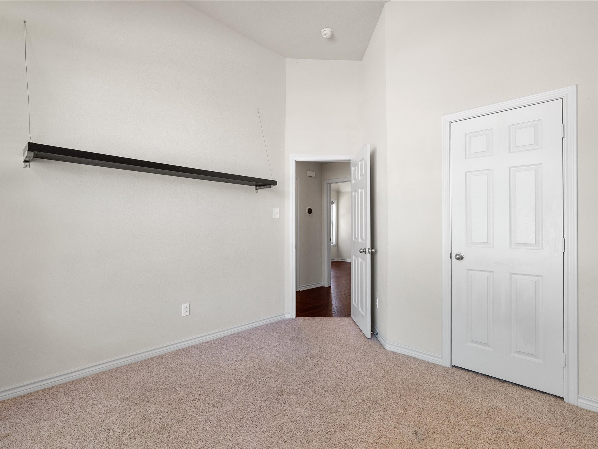 9008 WildRose Lane