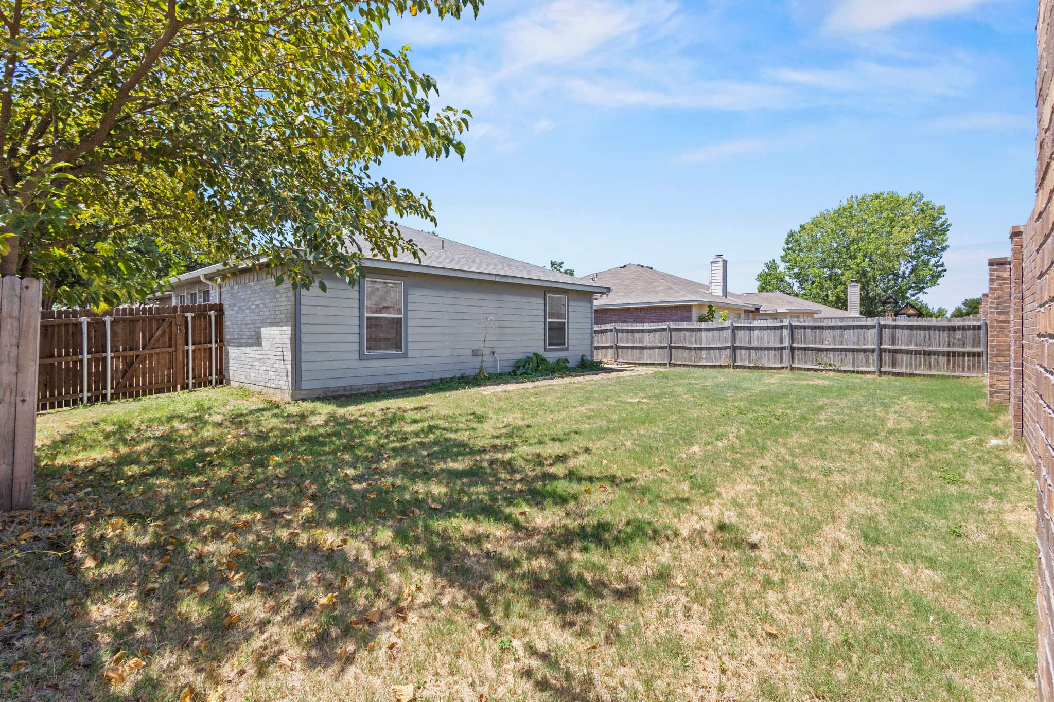 1011 Waterview Drive