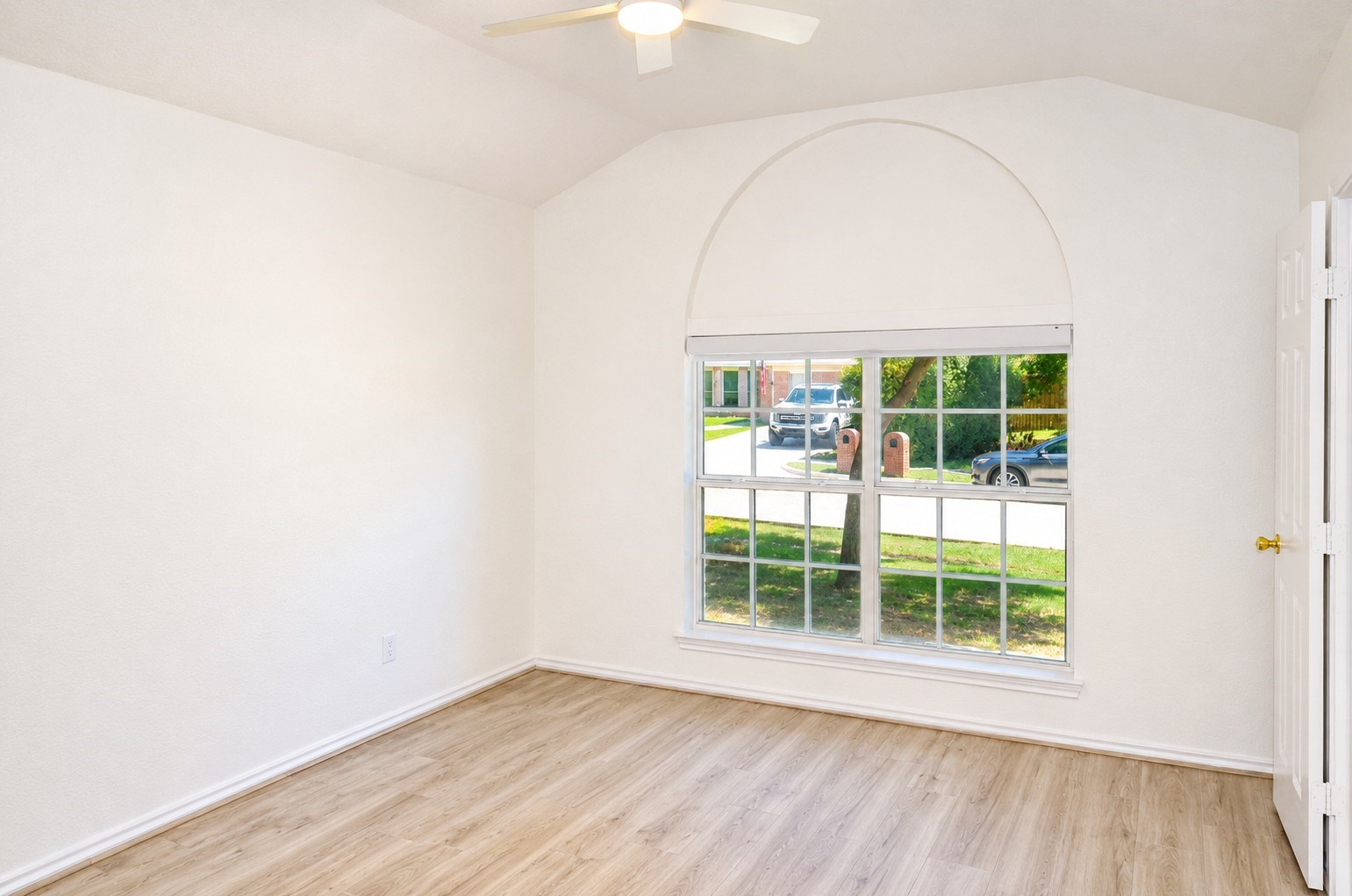 1011 Waterview Drive
