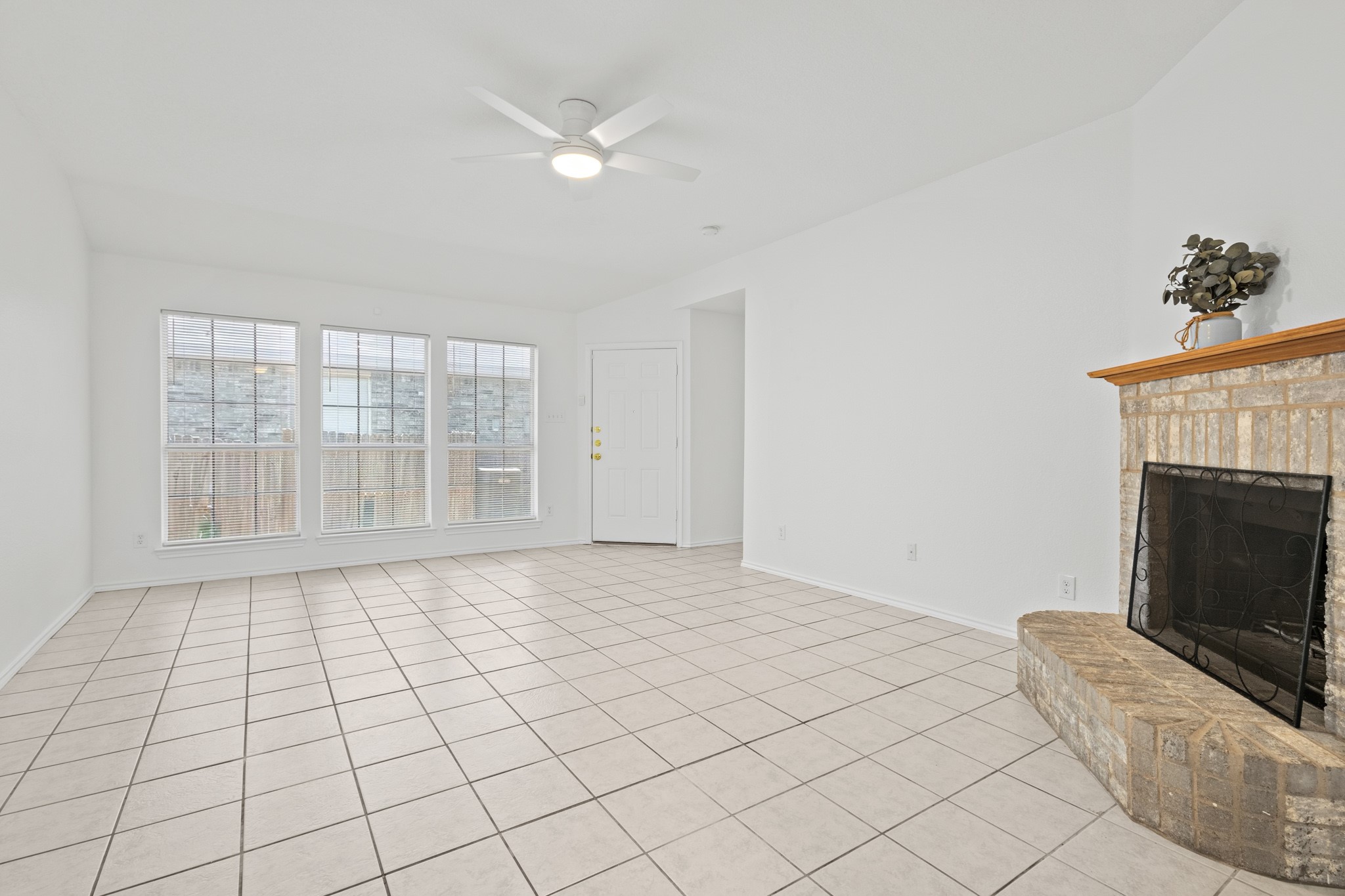 1011 Waterview Drive