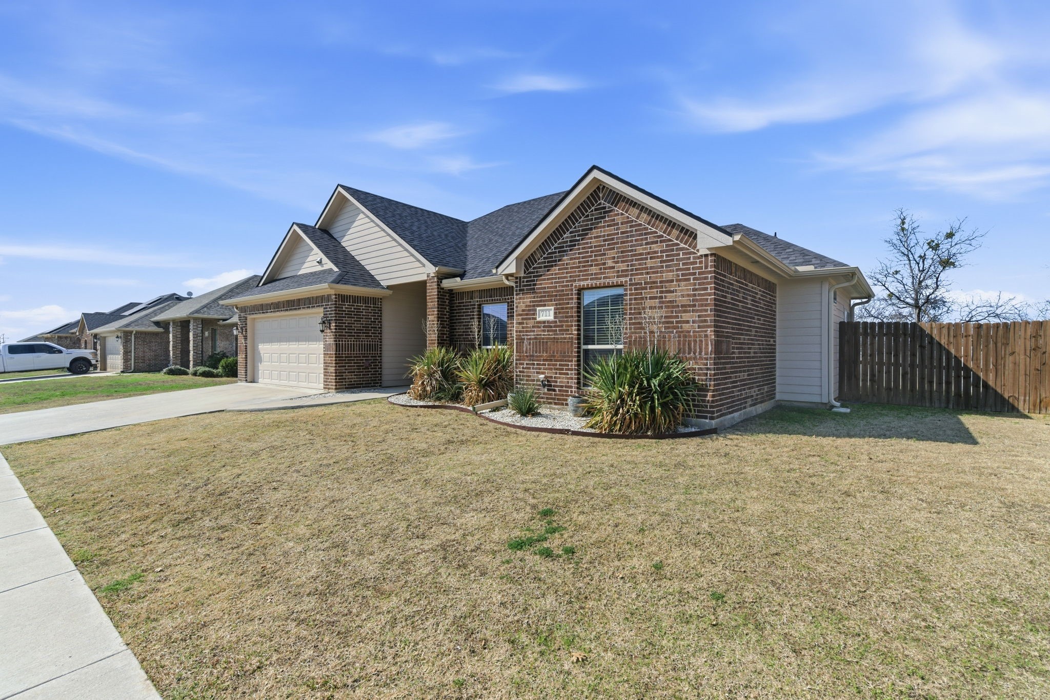 711 Hadley Lane
