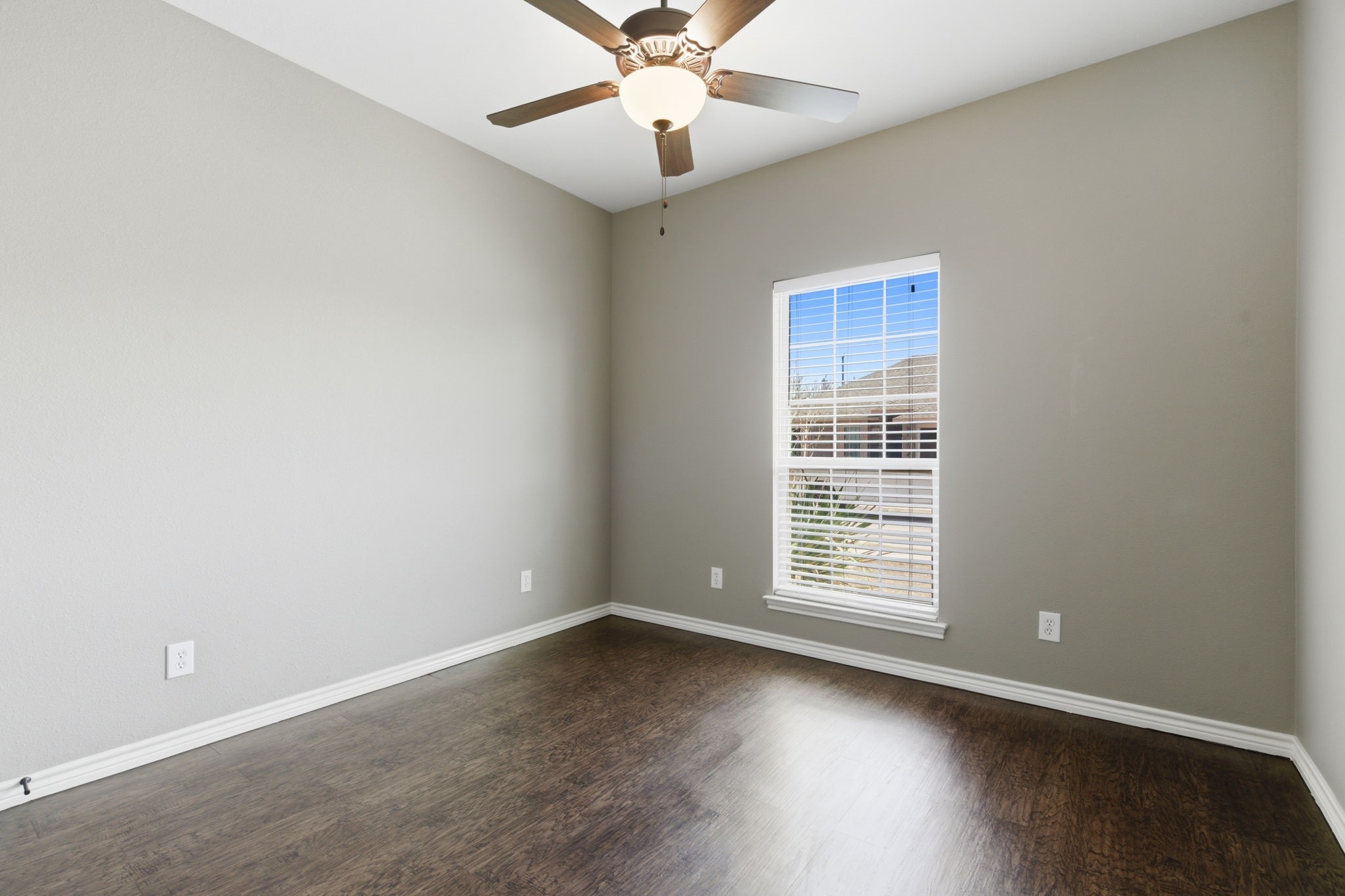 711 Hadley Lane