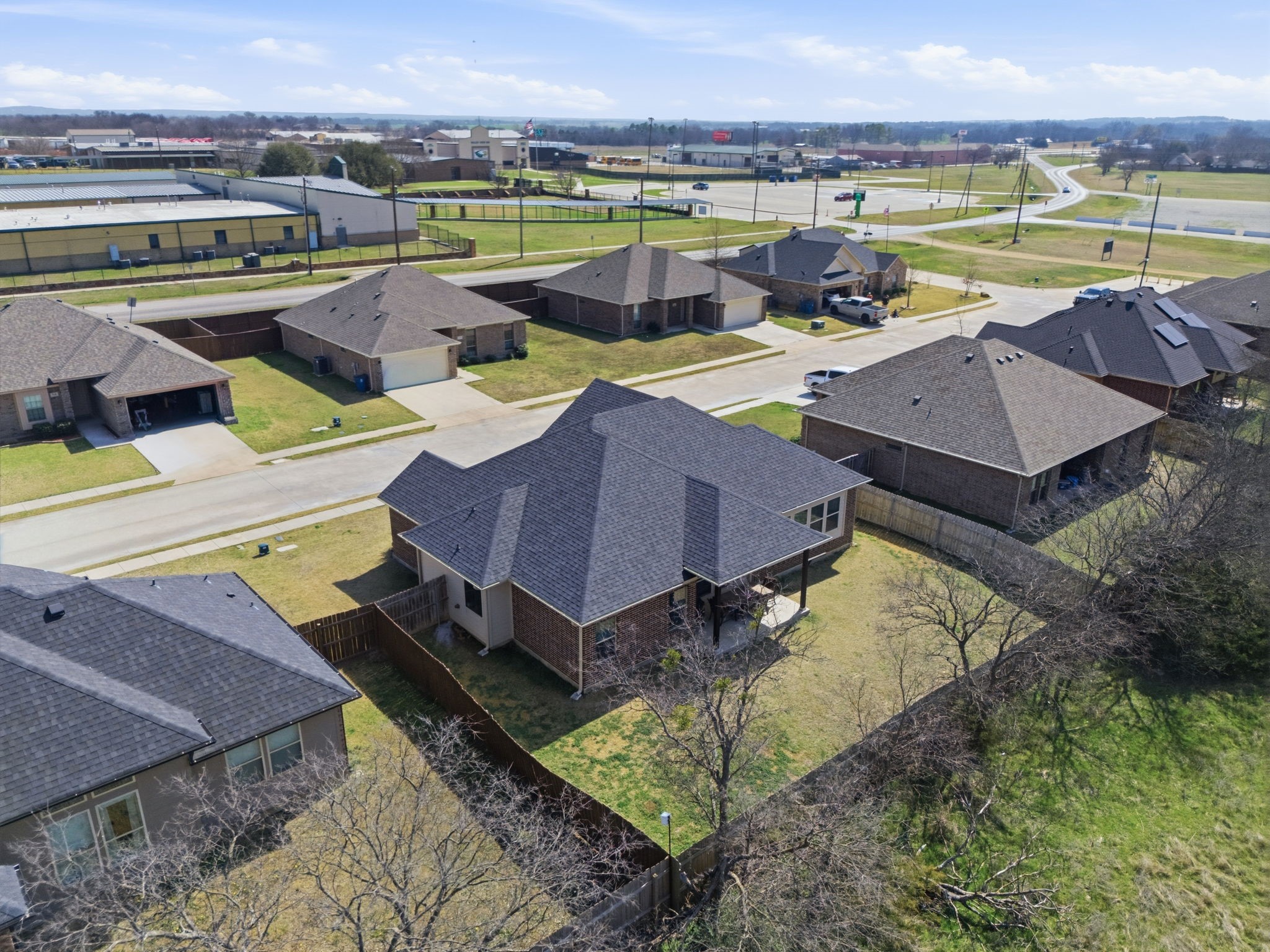 711 Hadley Lane
