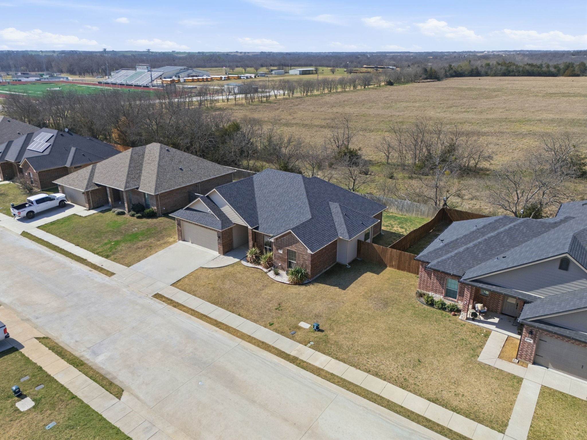 711 Hadley Lane