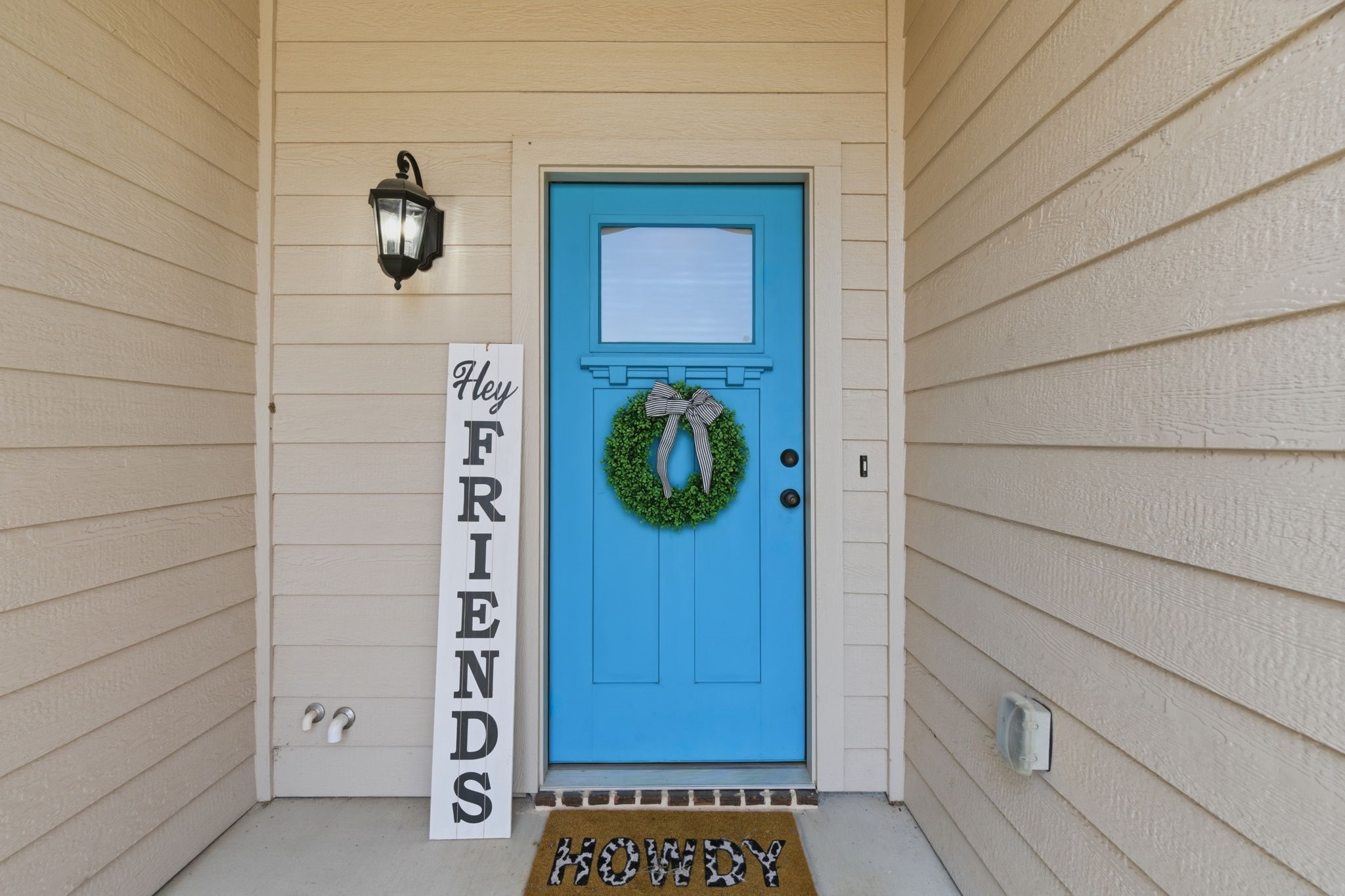 711 Hadley Lane