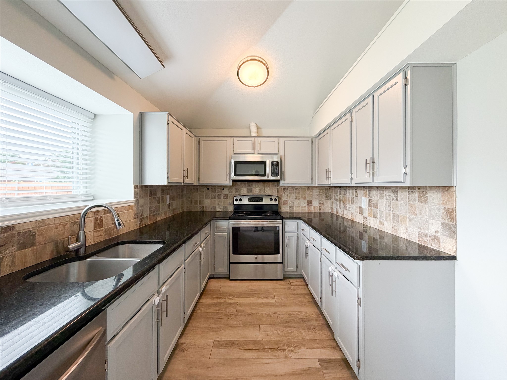 351 Parkwood Lane