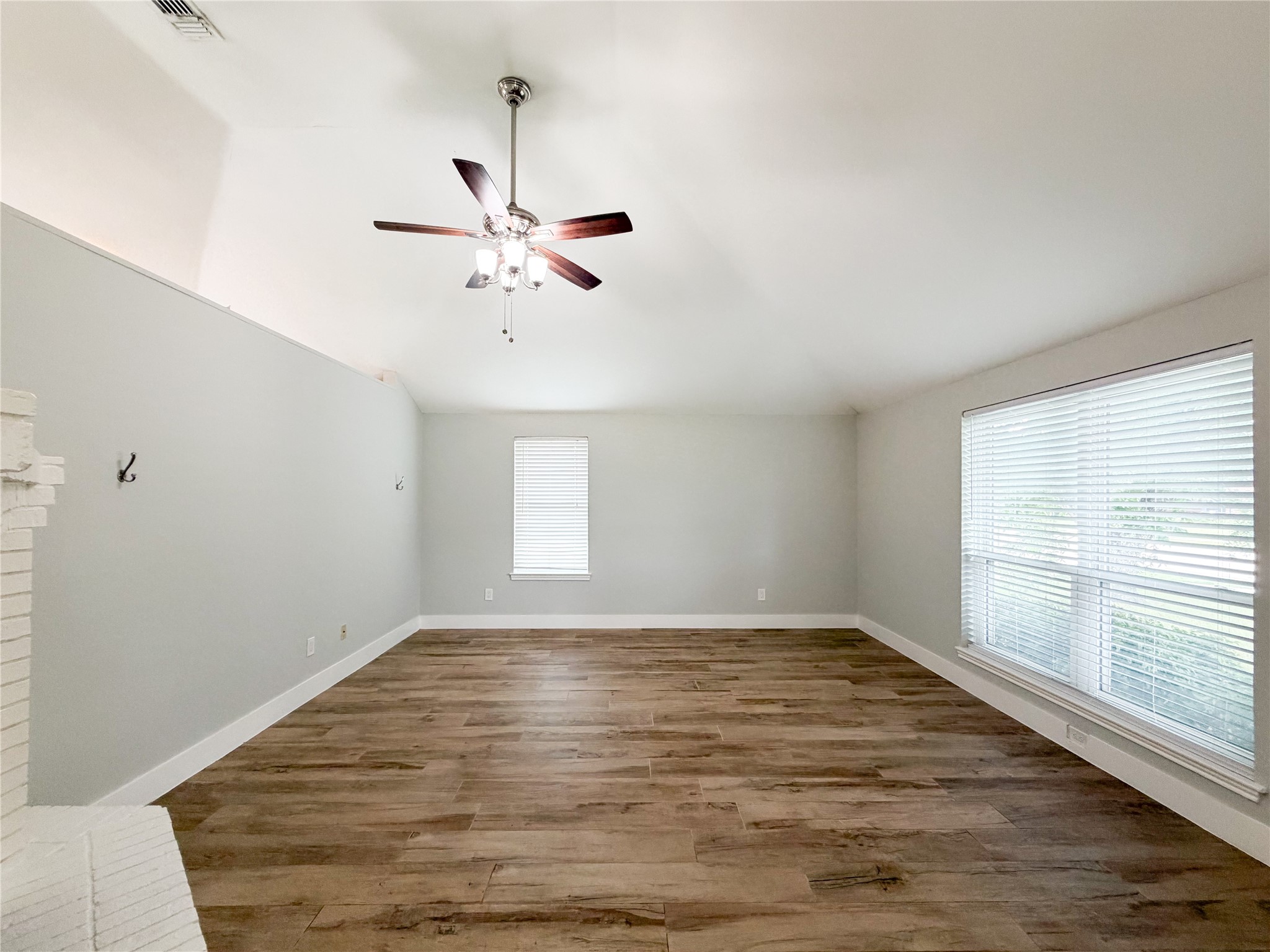 351 Parkwood Lane