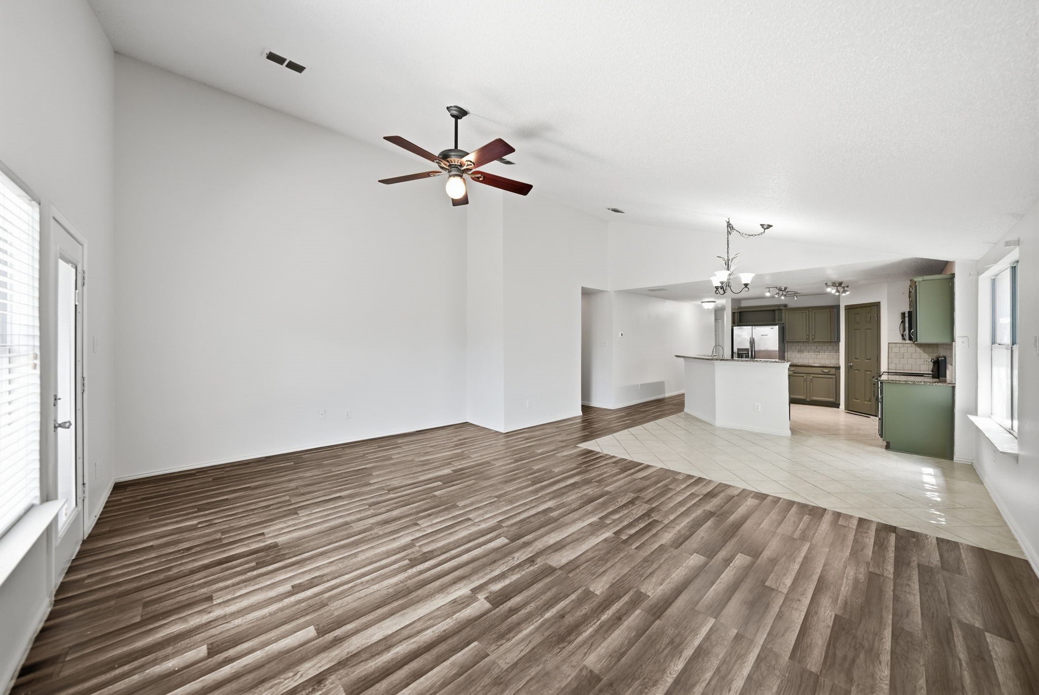 5228 Boxwood Lane