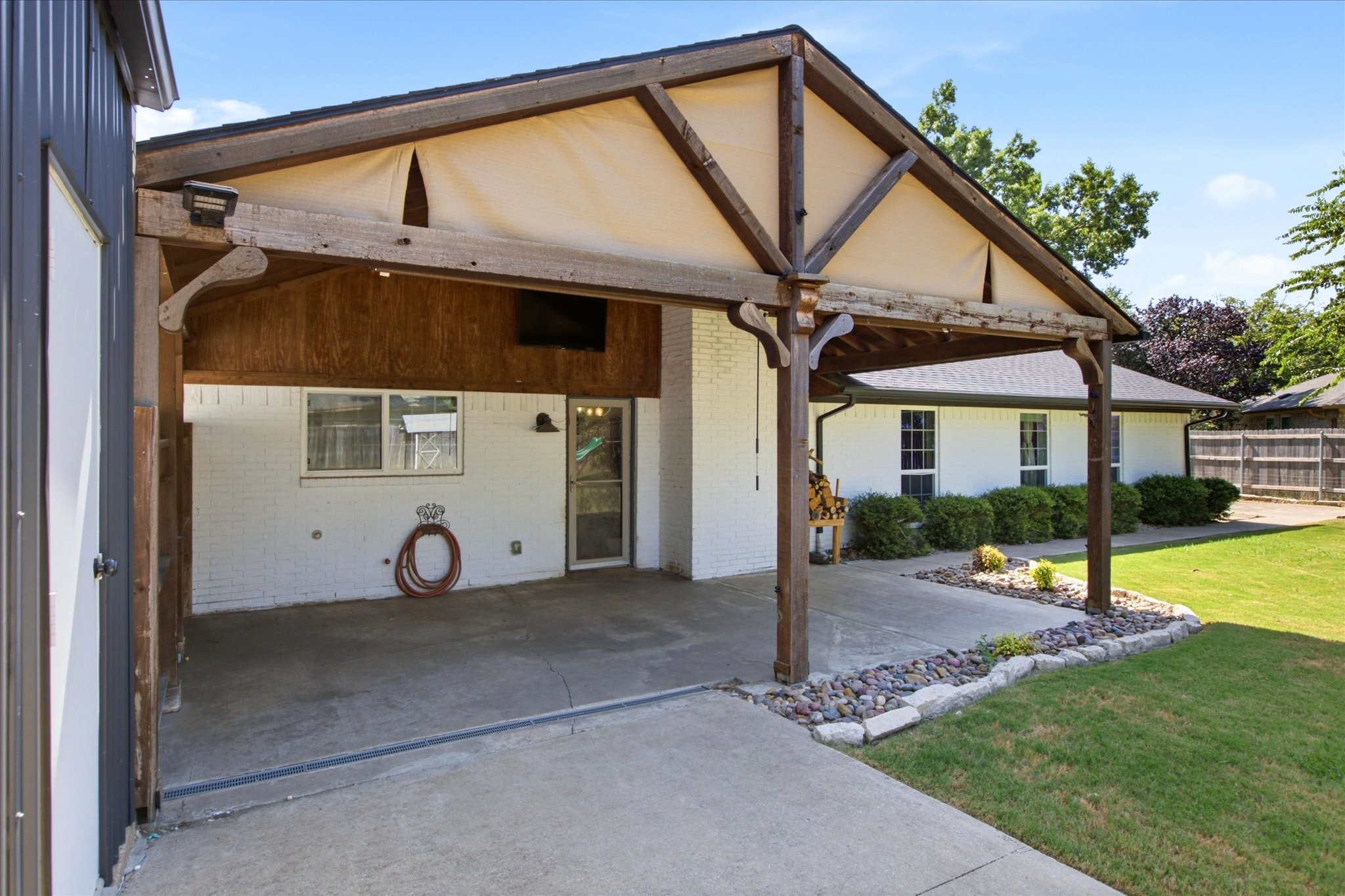 209 Diane Drive