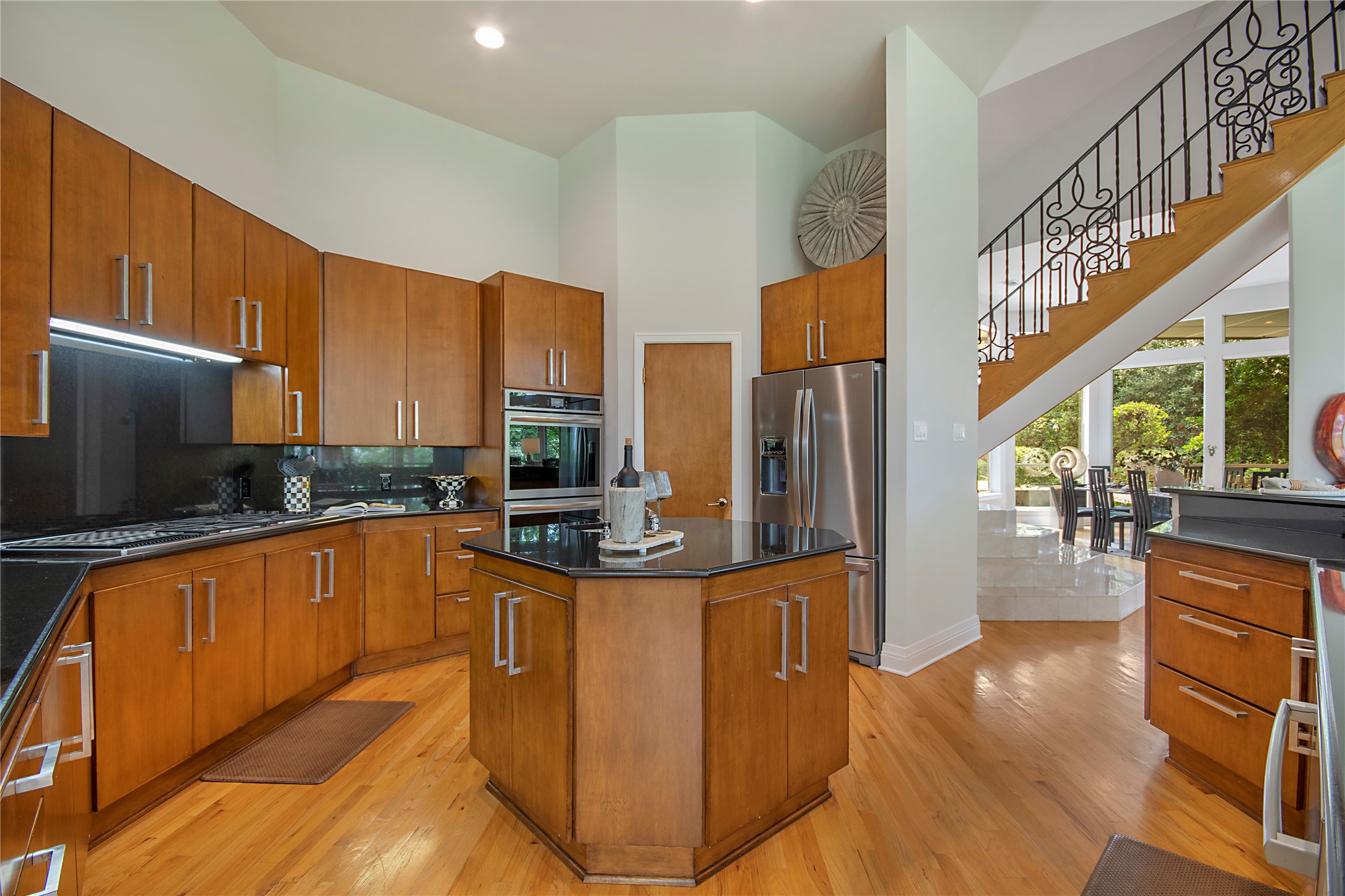800 Shady Bend Court