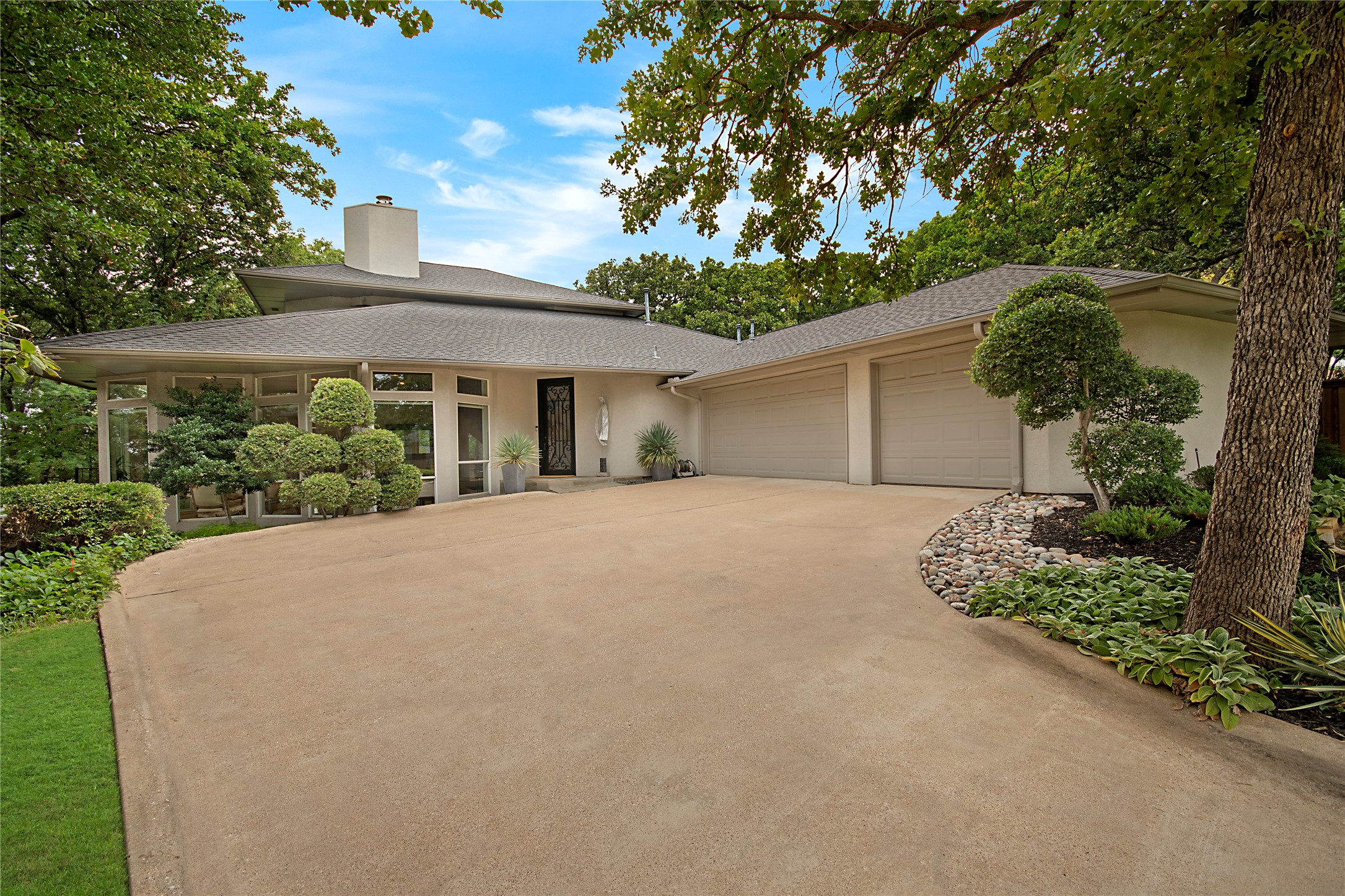 800 Shady Bend Court