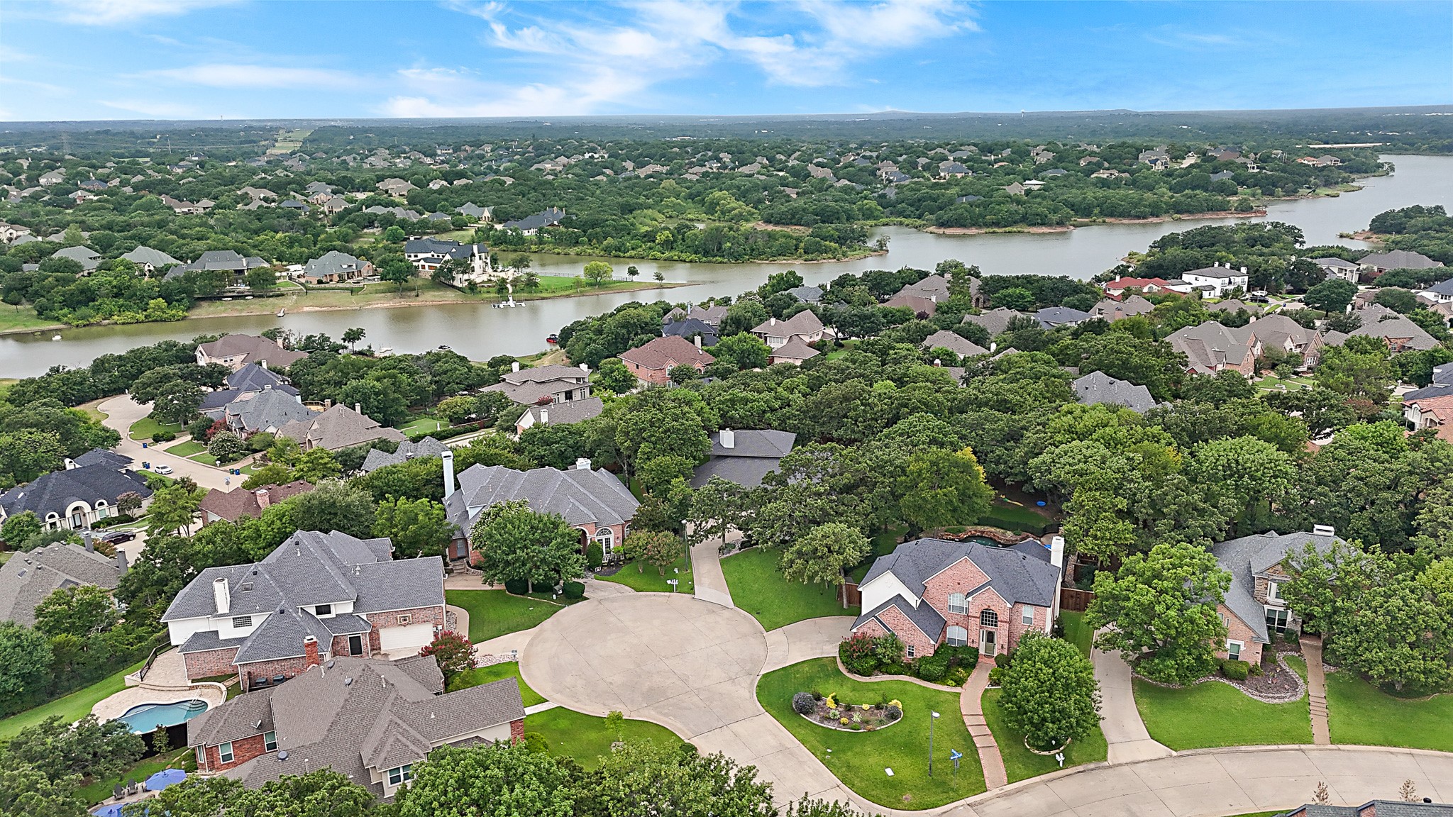 800 Shady Bend Court