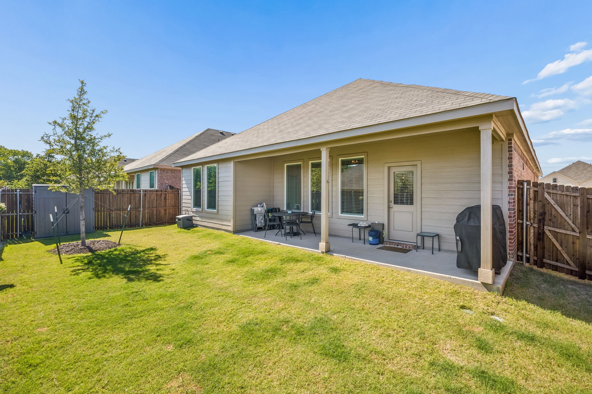 1801 Rubber Fig Lane