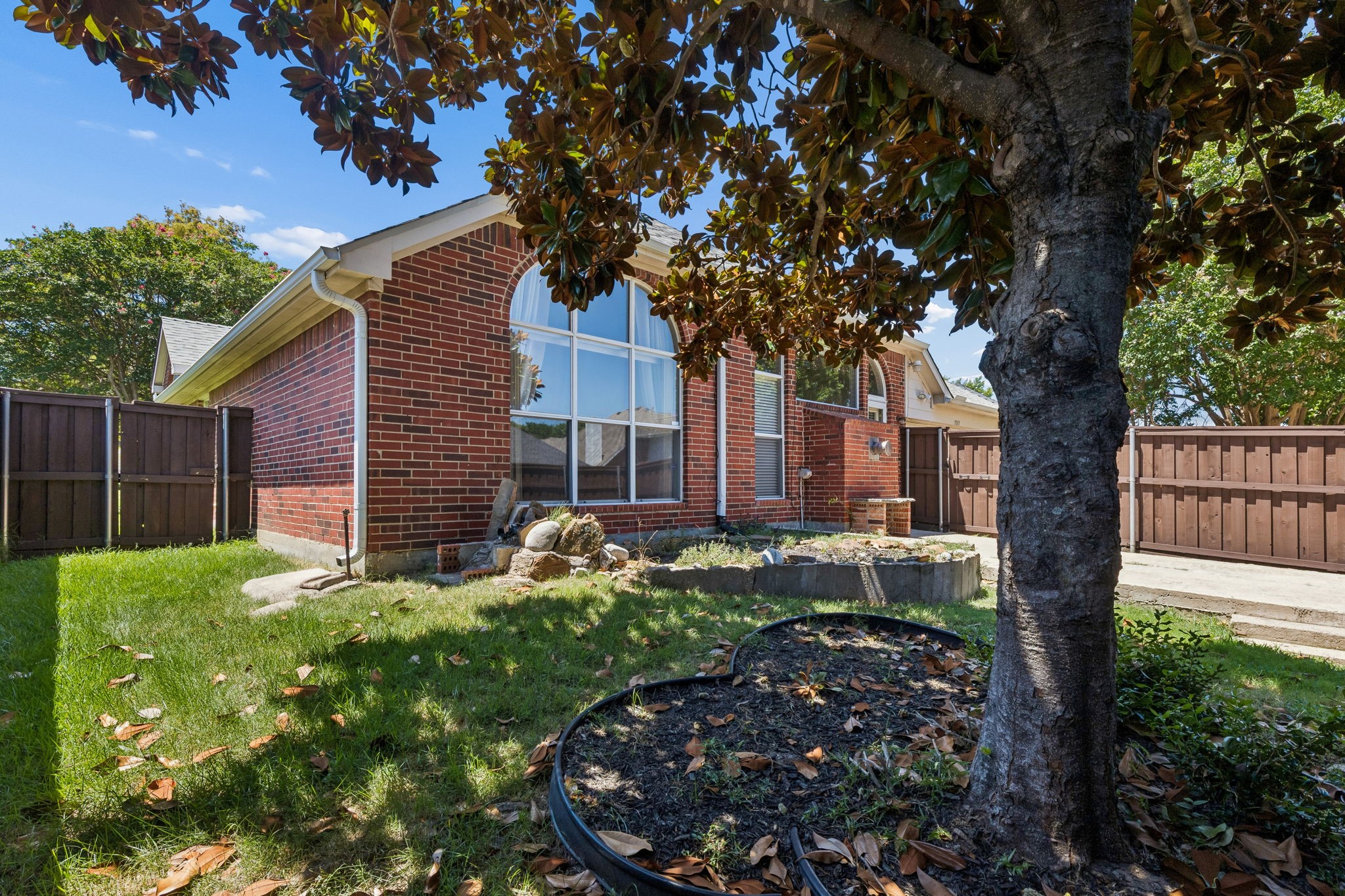 3313 Heatherbrook Drive