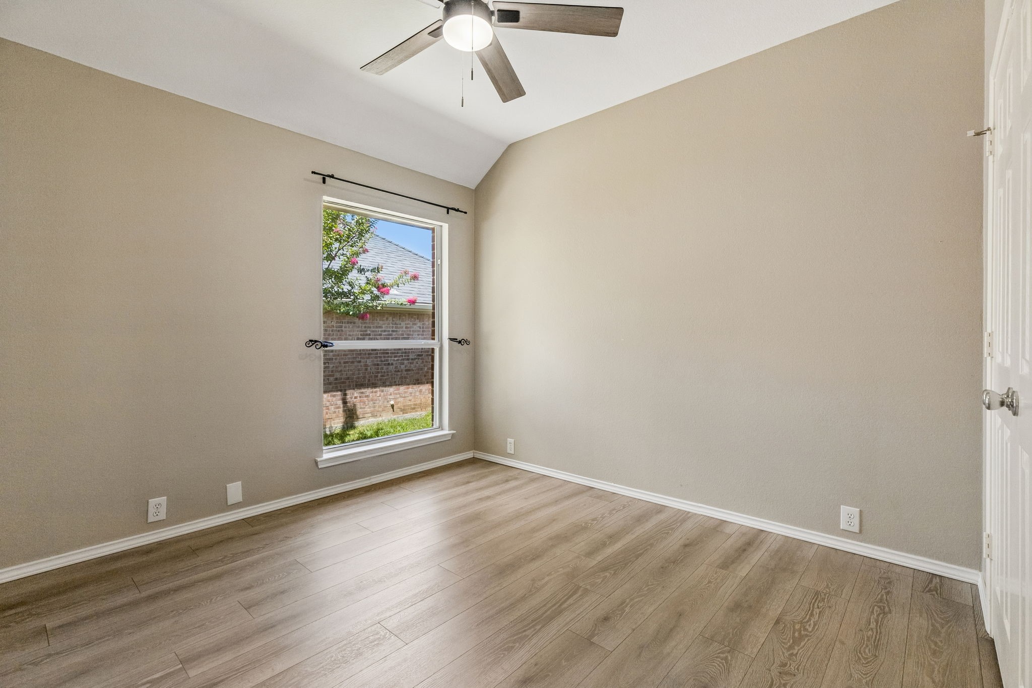 3313 Heatherbrook Drive
