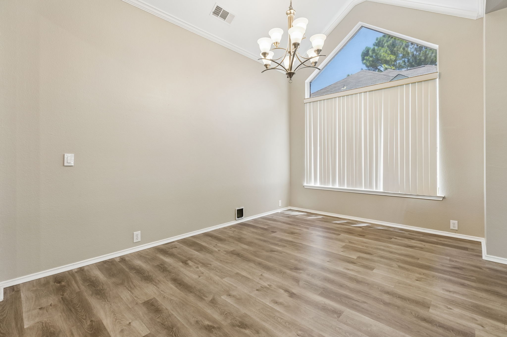 3313 Heatherbrook Drive