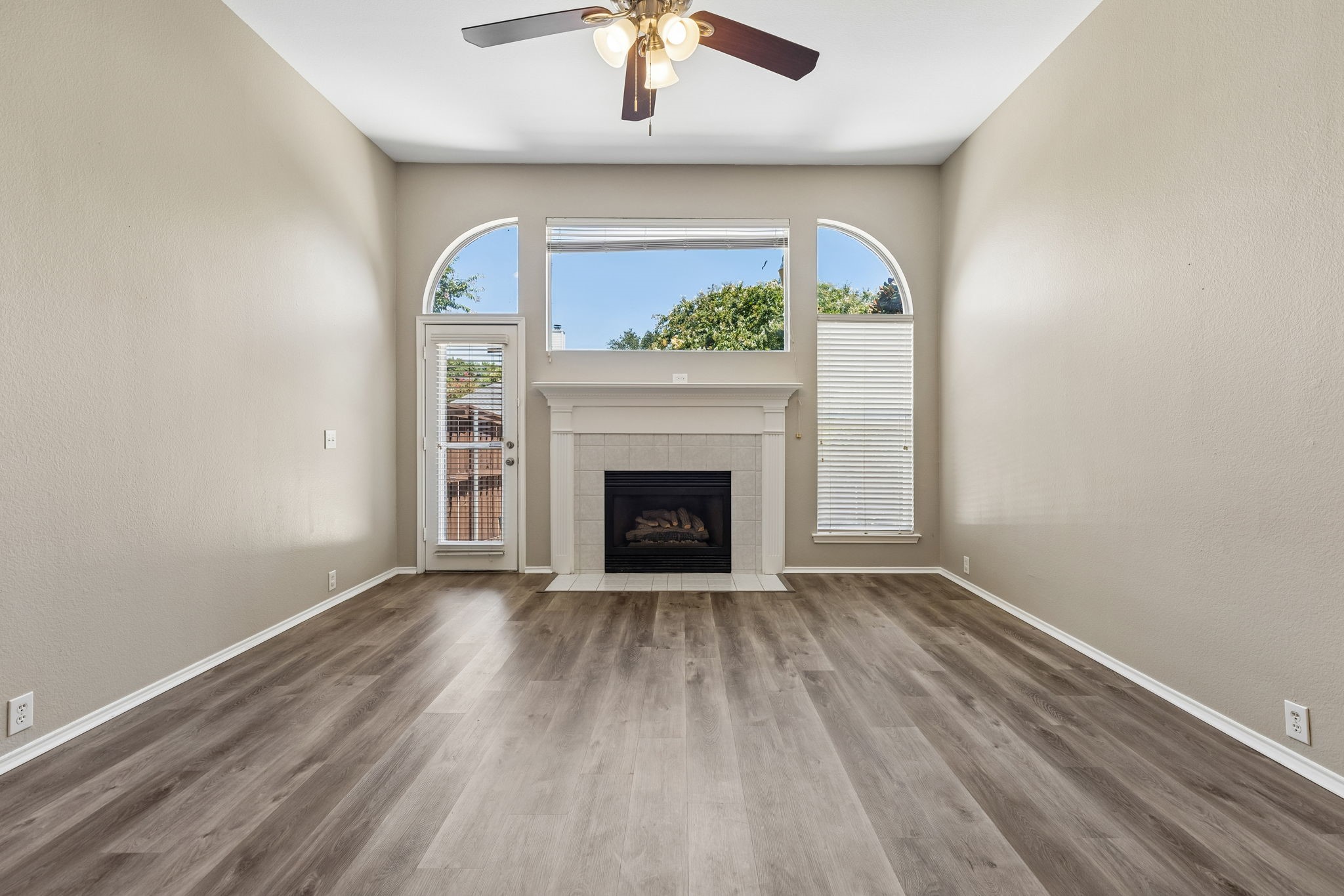 3313 Heatherbrook Drive