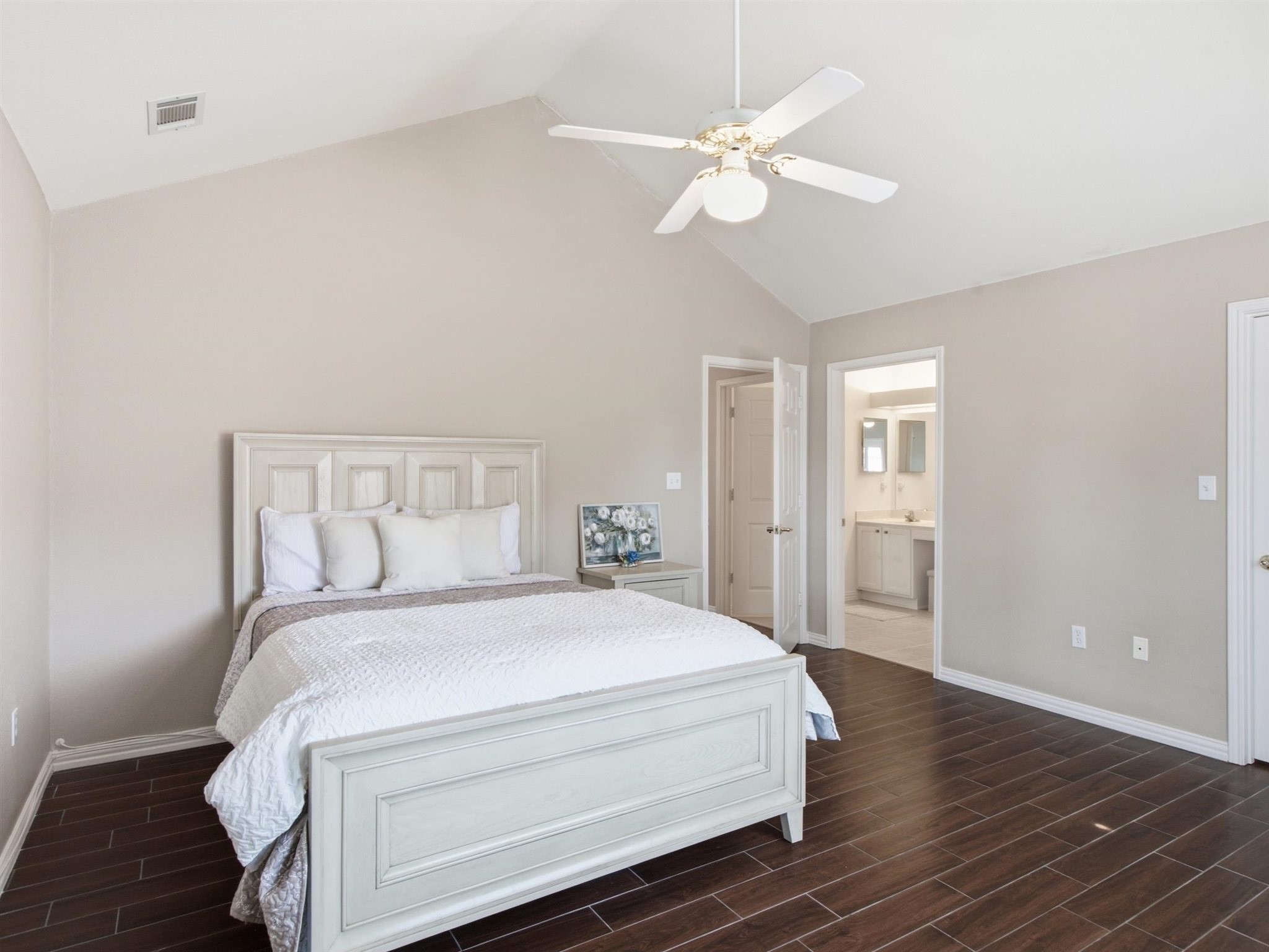 2305 Jennifer Lane