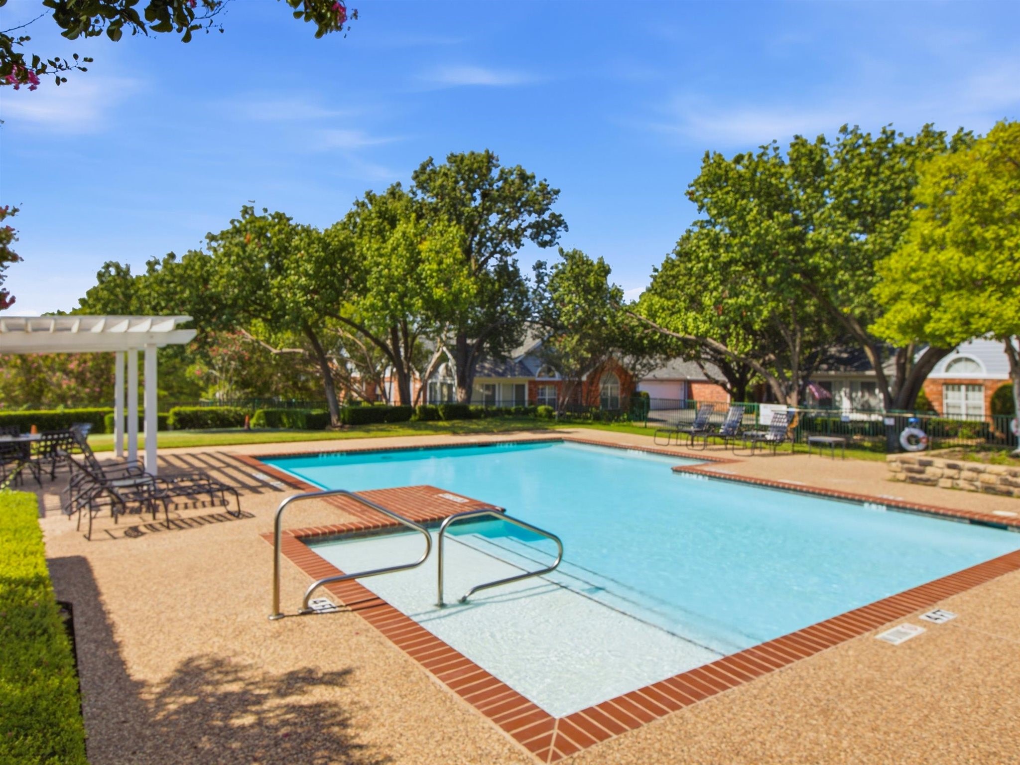 2305 Jennifer Lane