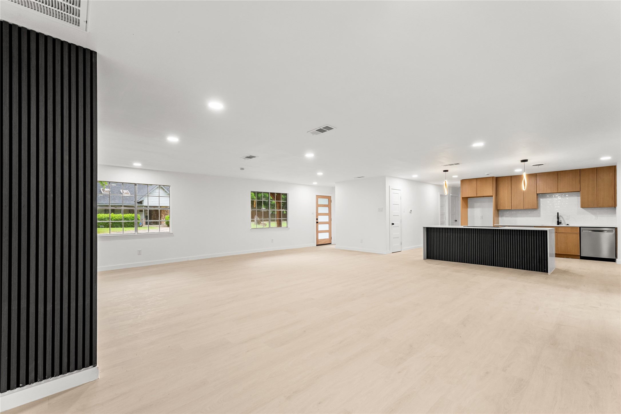 110 Hackberry Street