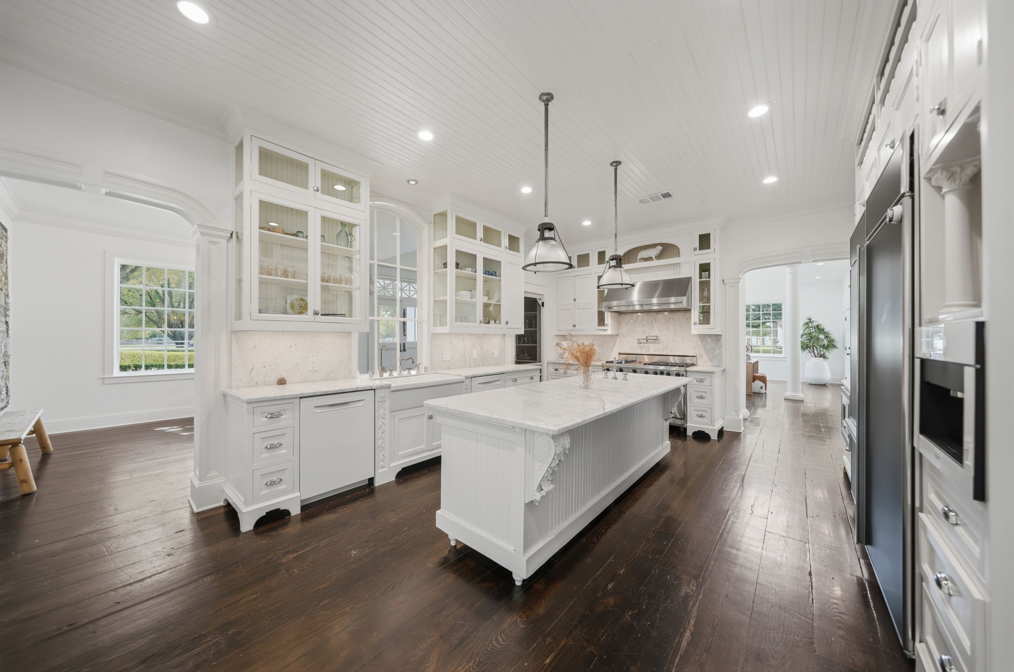 4023 Anns Lane