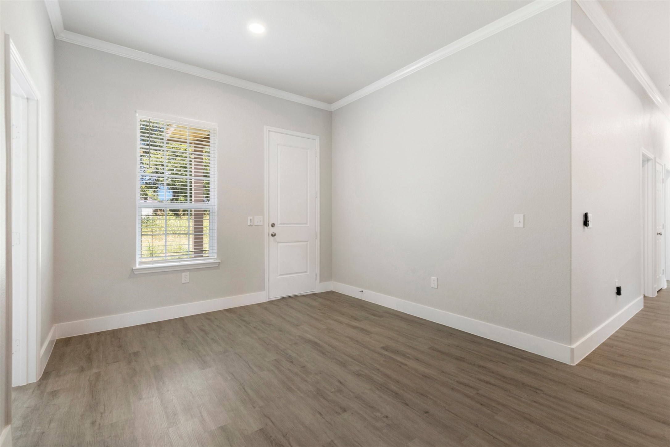 804 S 4th Street