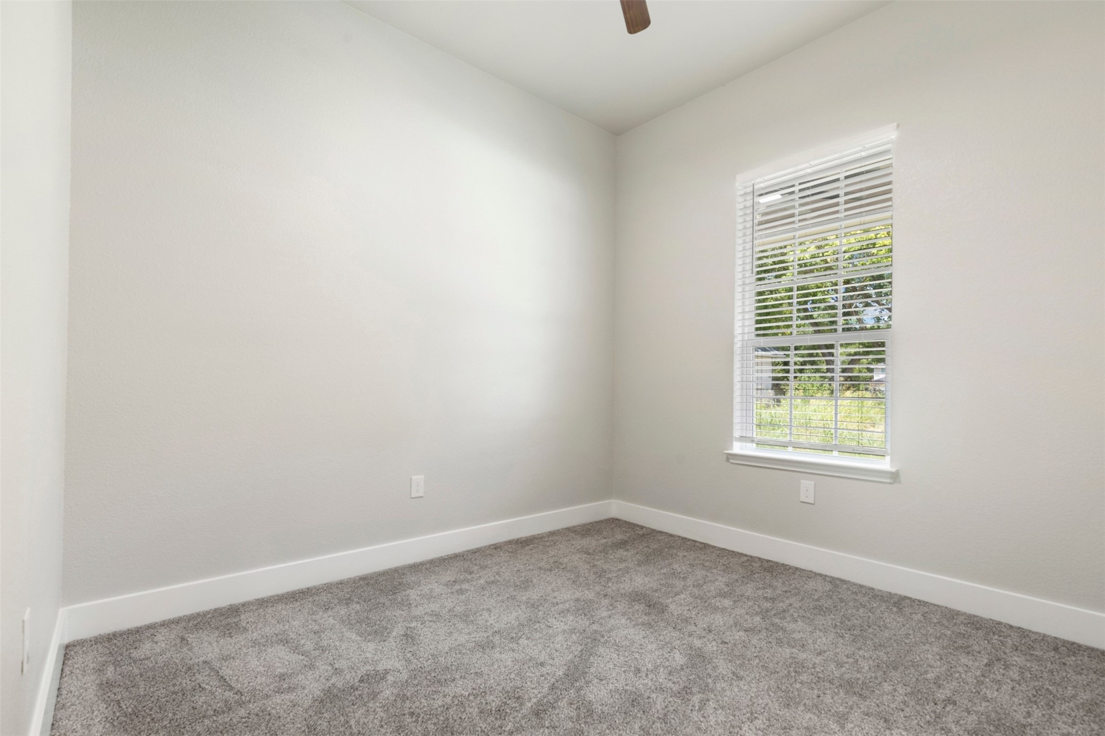 804 S 4th Street