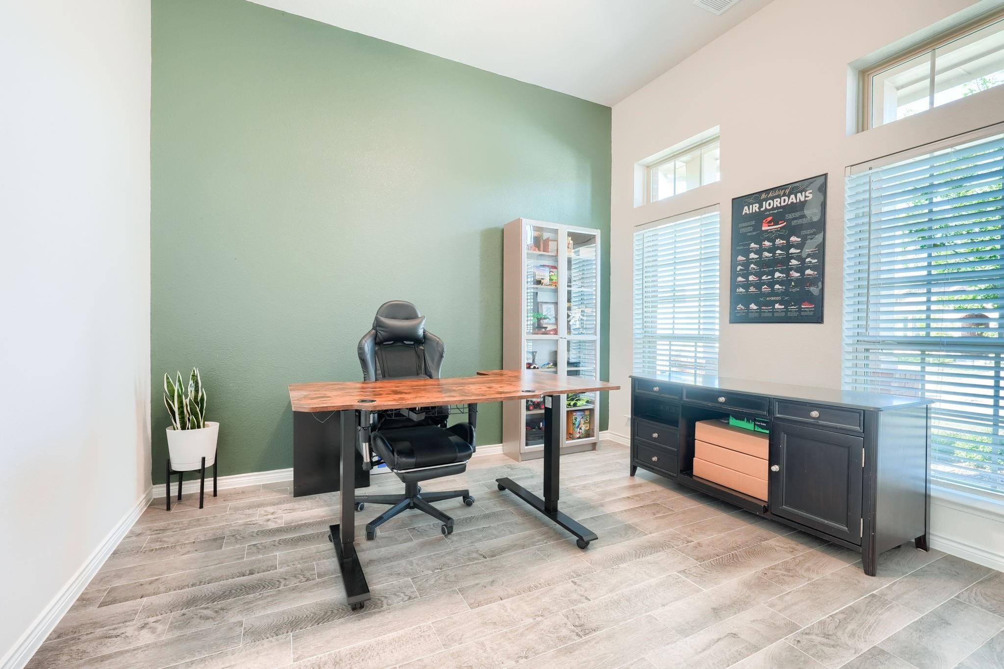 4119 Ellinger Drive