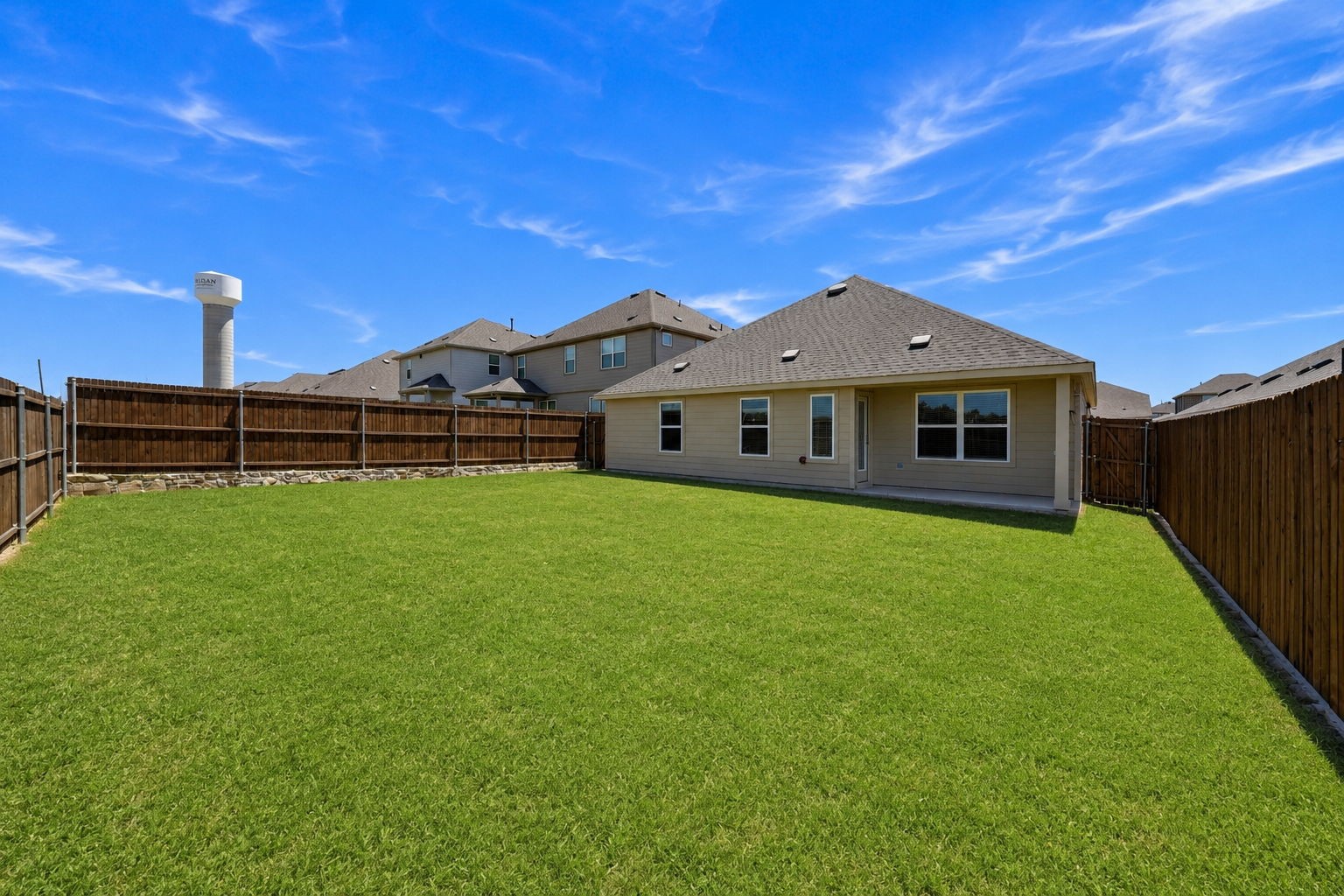 702 Woodford Way