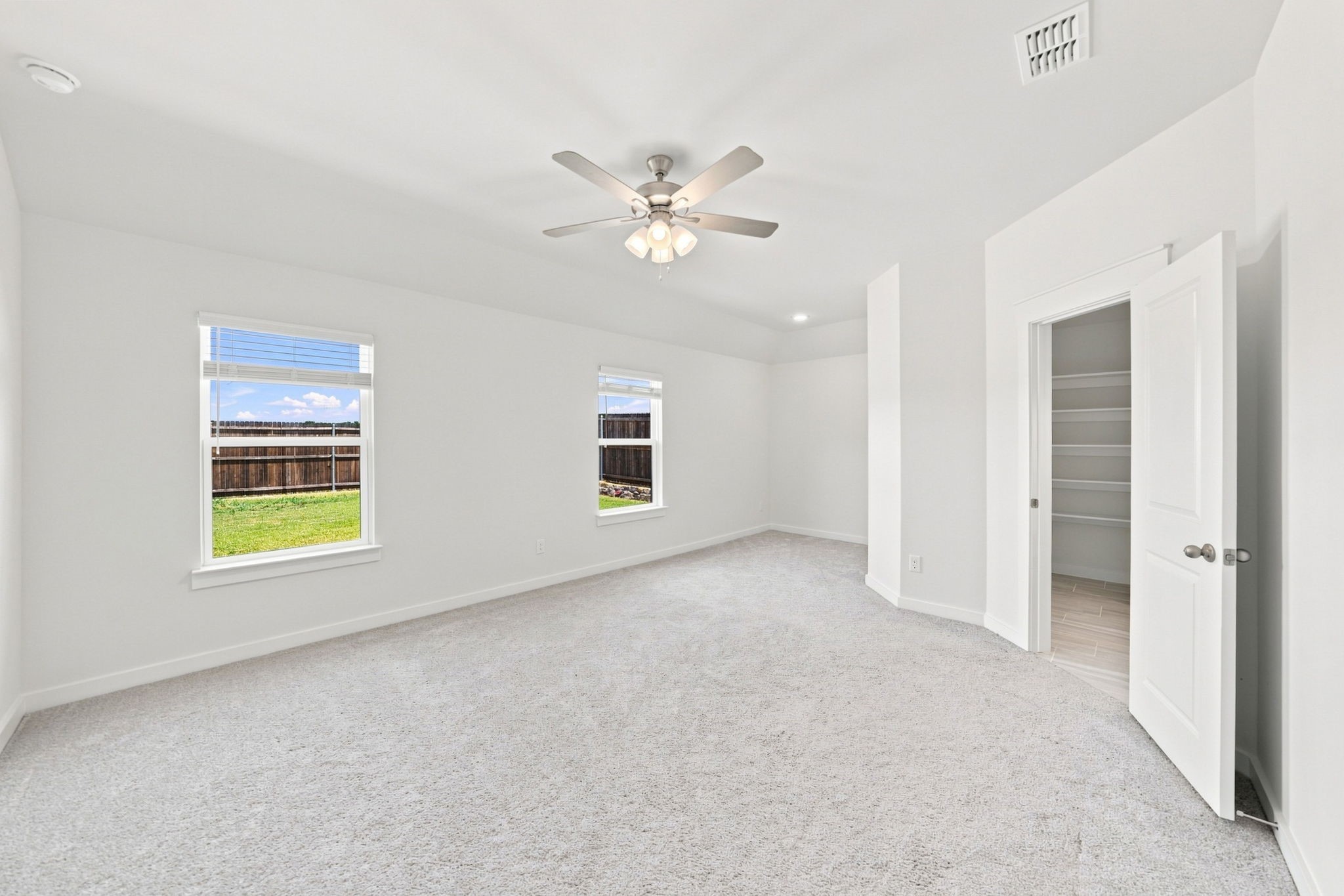 702 Woodford Way