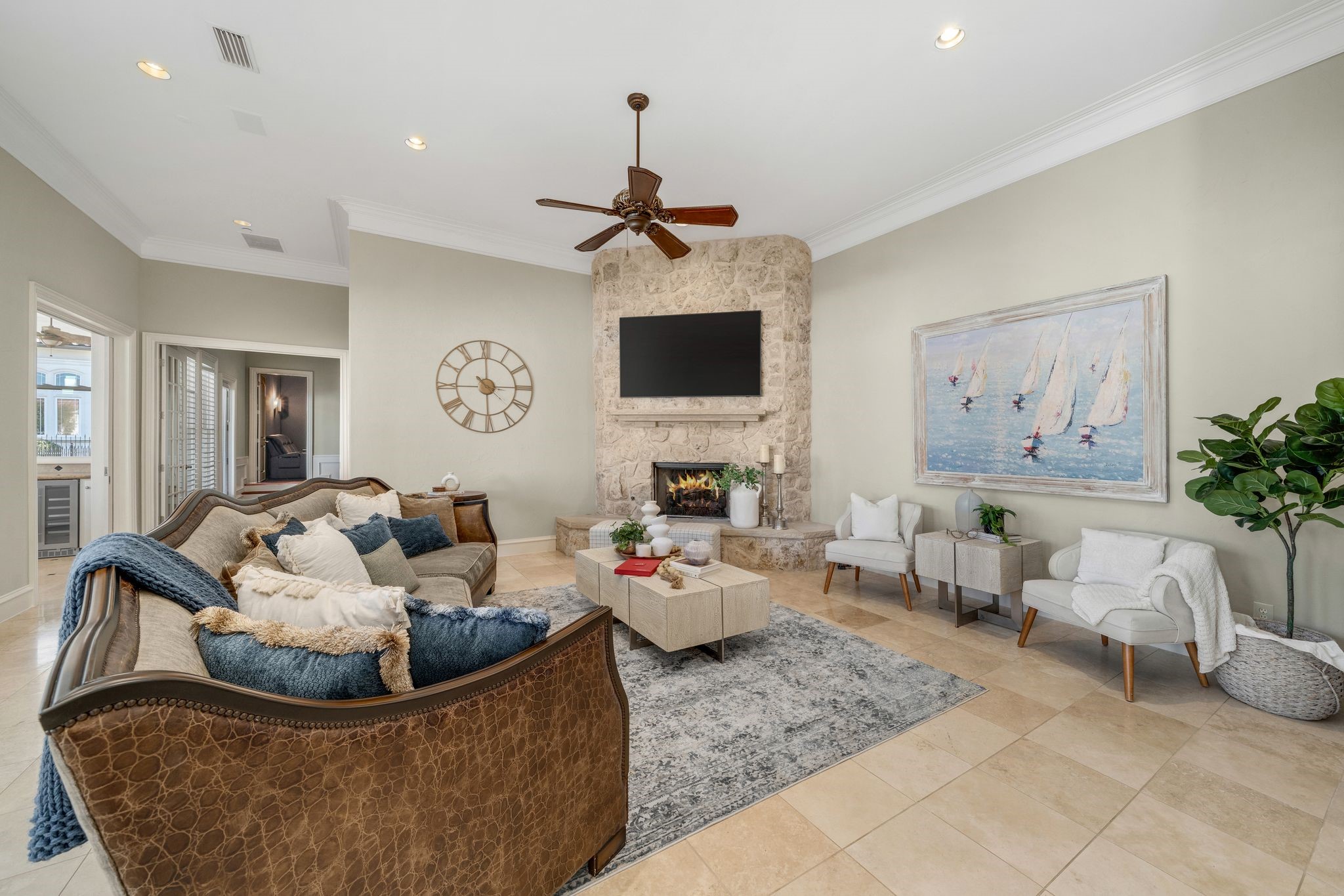 1075 W Dove Road