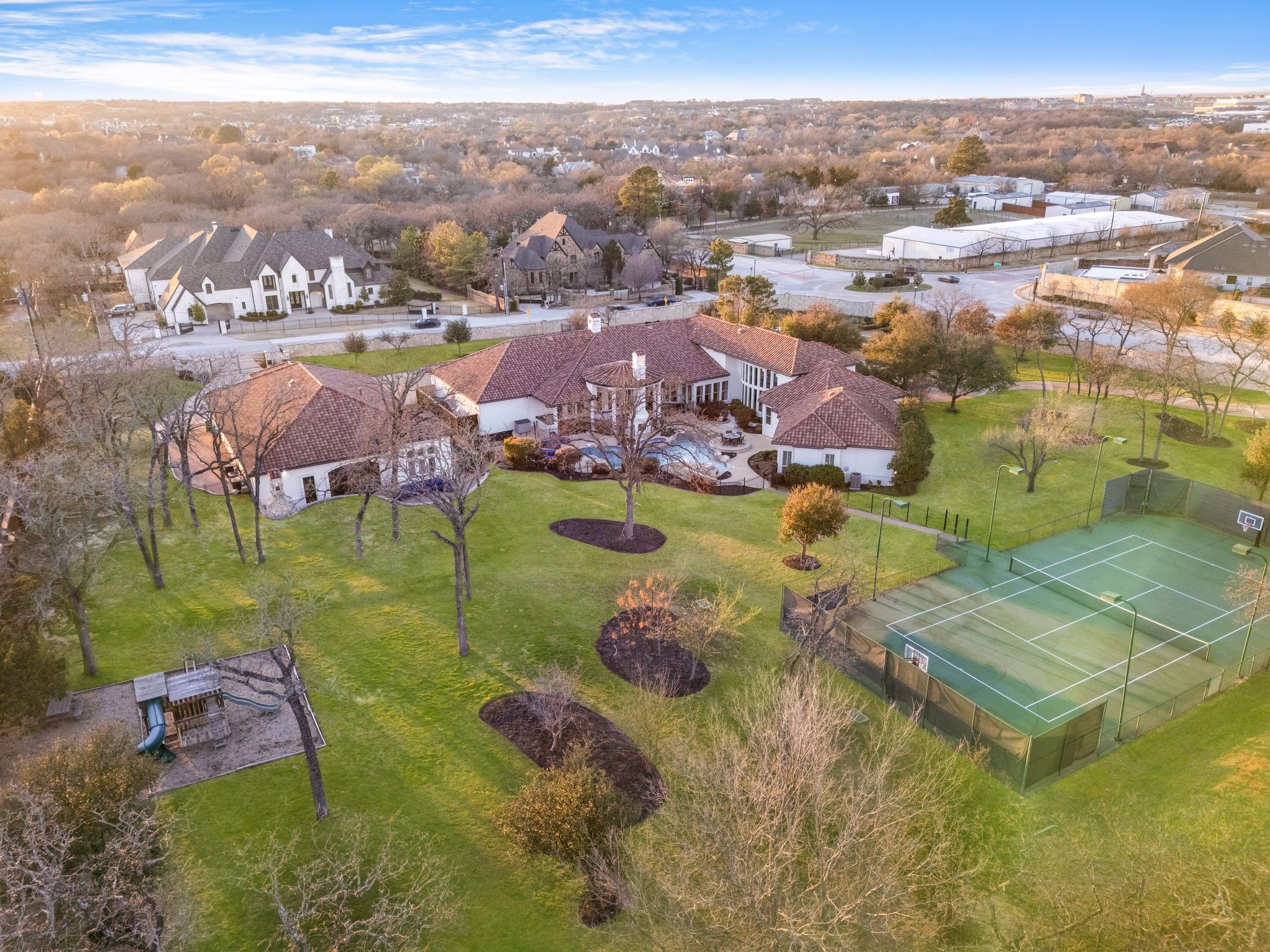 1075 W Dove Road