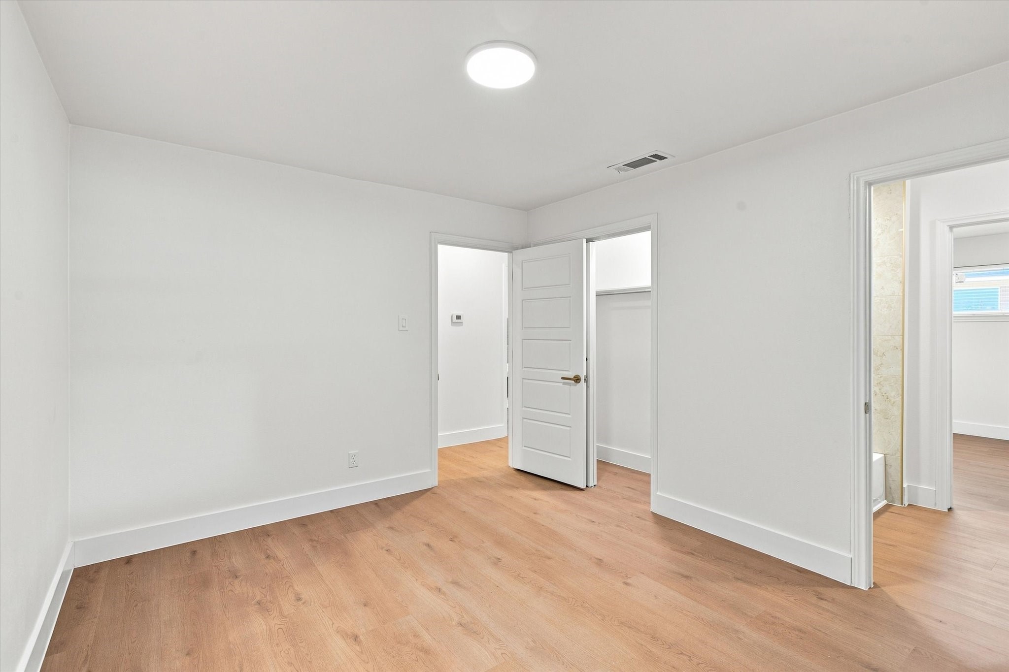 5826 Enchanted Lane