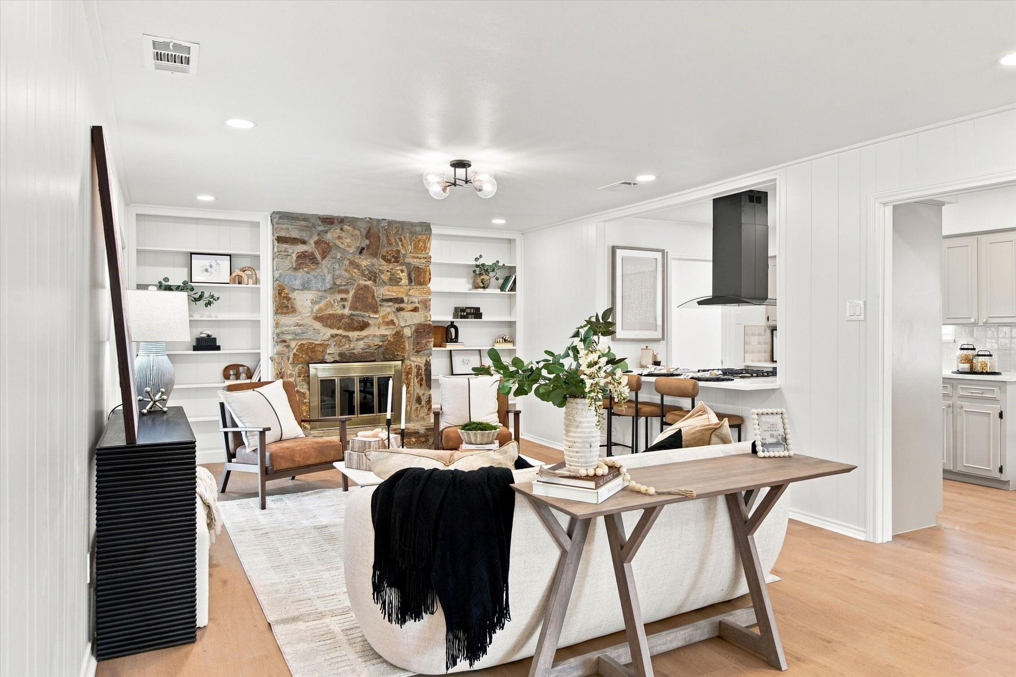 5826 Enchanted Lane